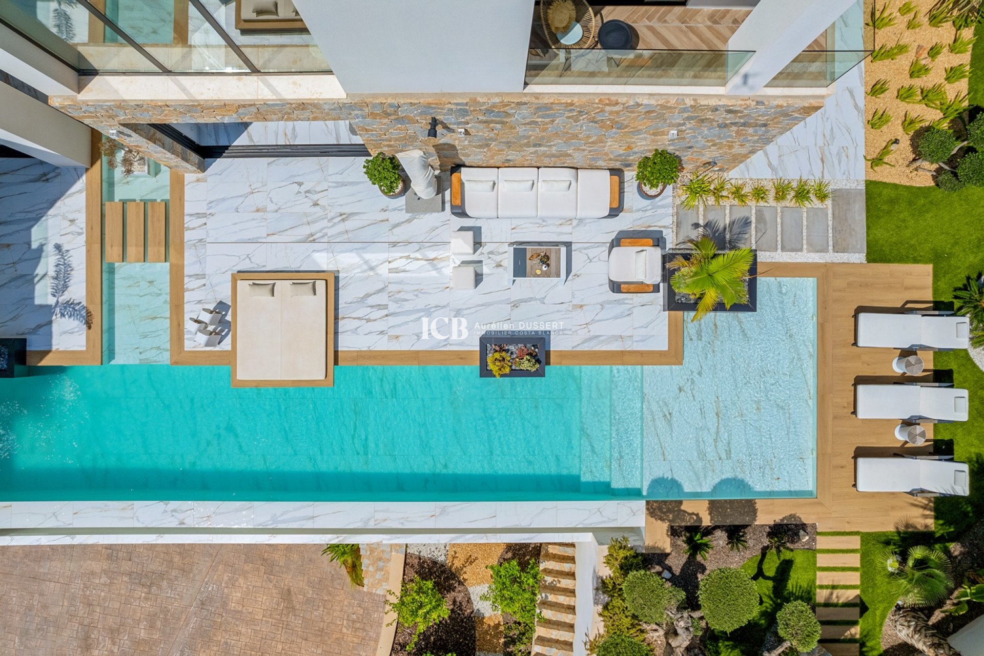 Resale - Villa -
Las Colinas Golf