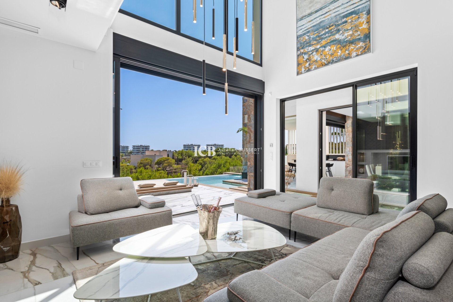 Resale - Villa -
Las Colinas Golf