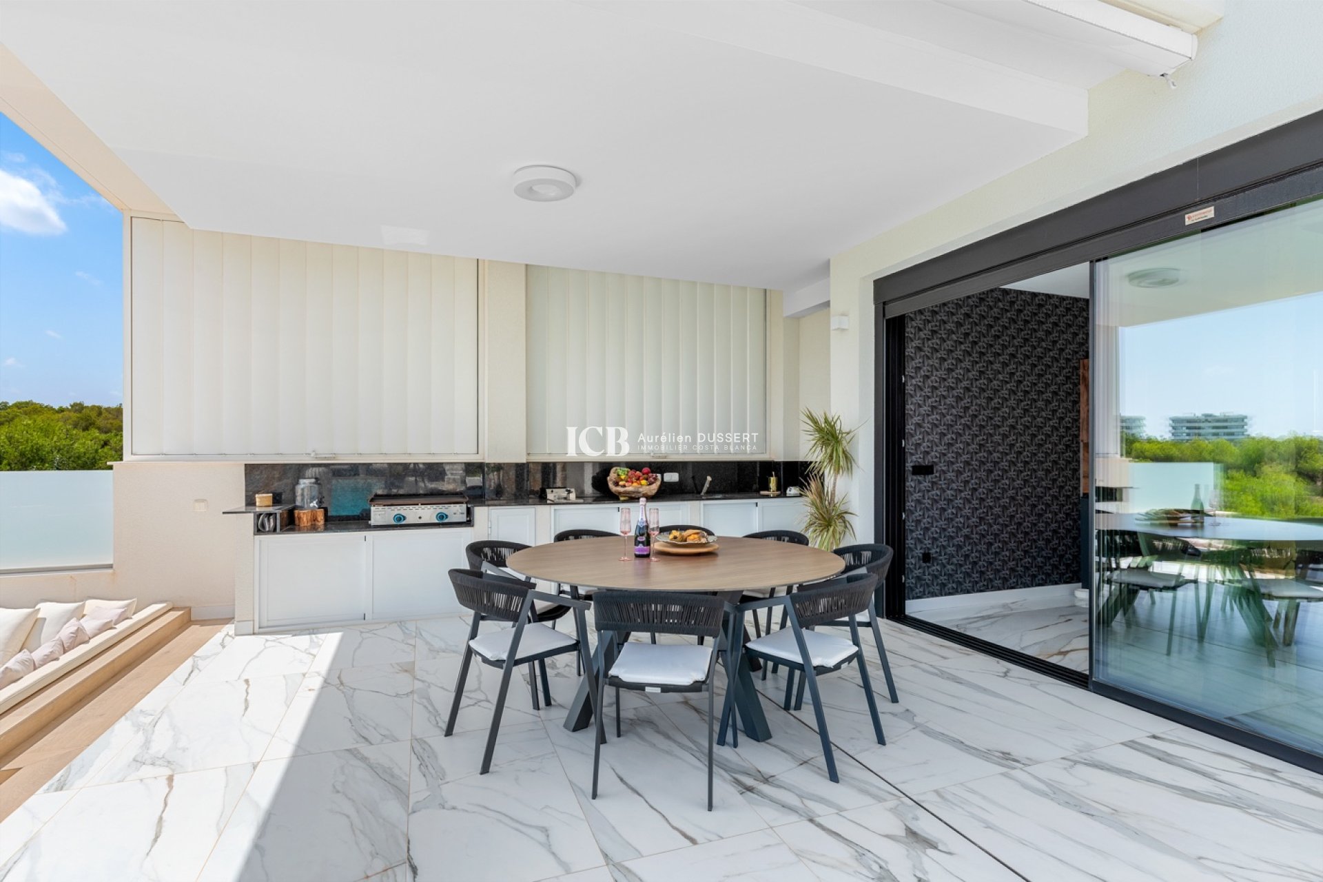 Resale - Villa -
Las Colinas Golf