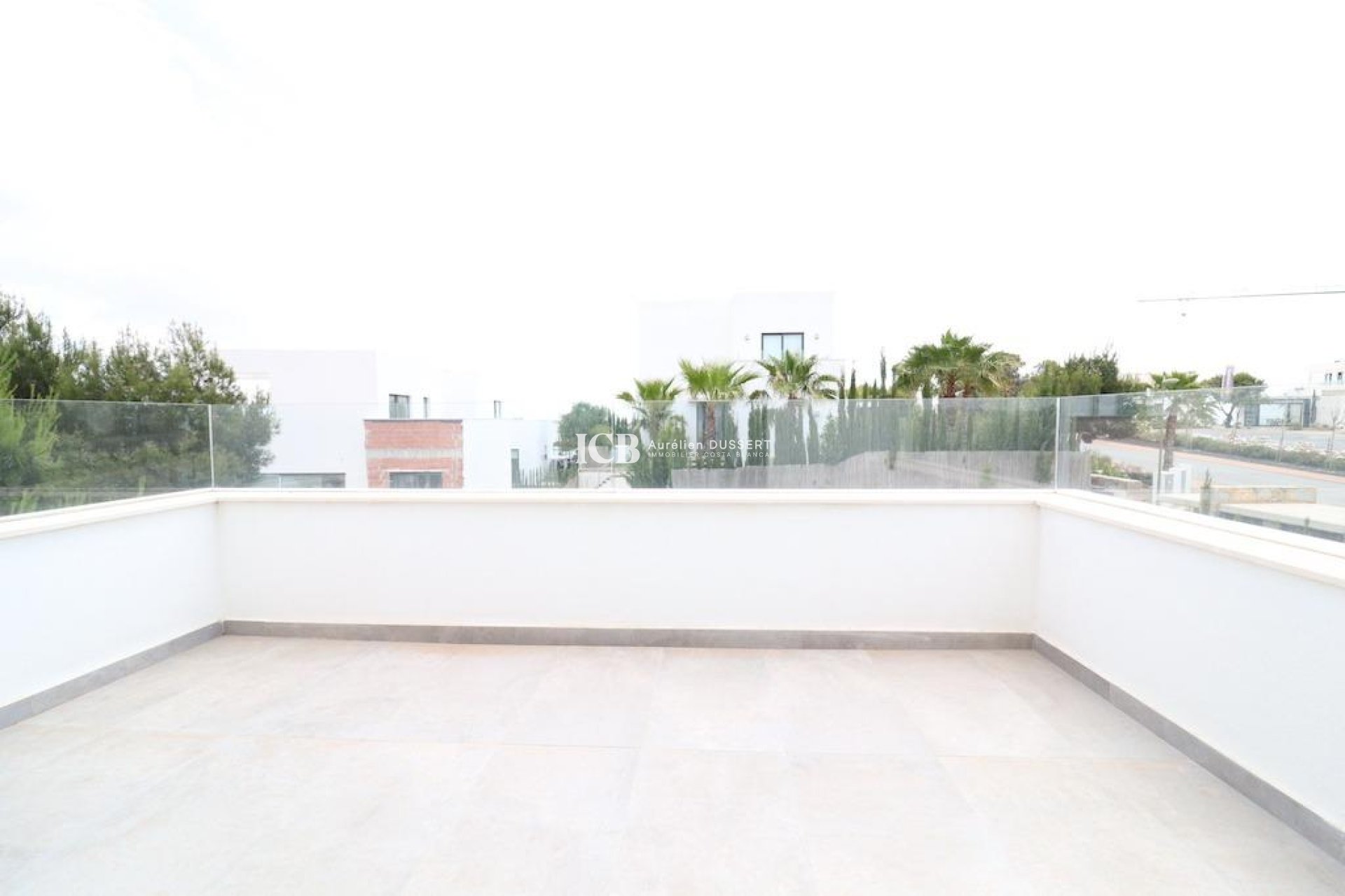 Resale - Villa -
Las Colinas Golf