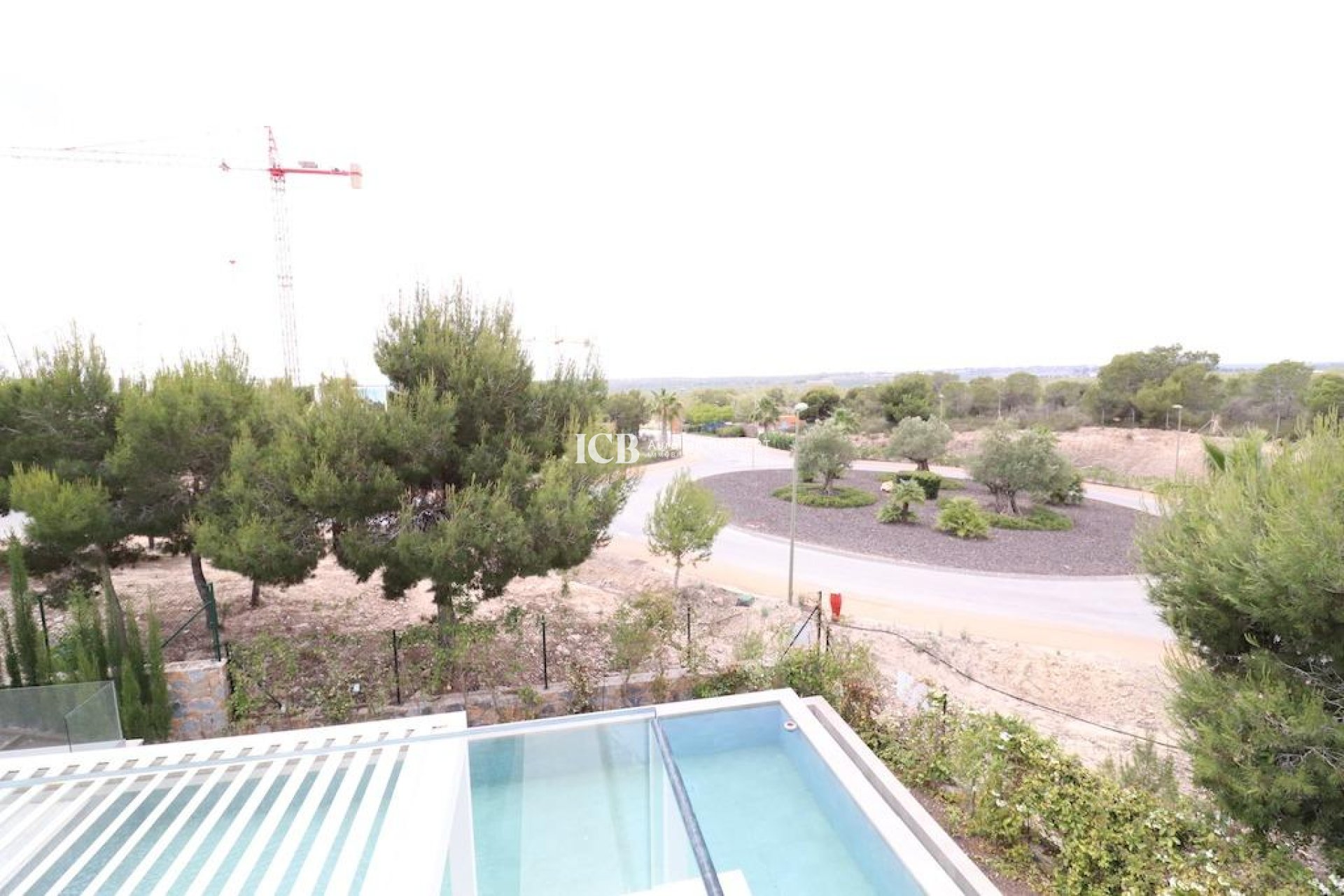 Resale - Villa -
Las Colinas Golf