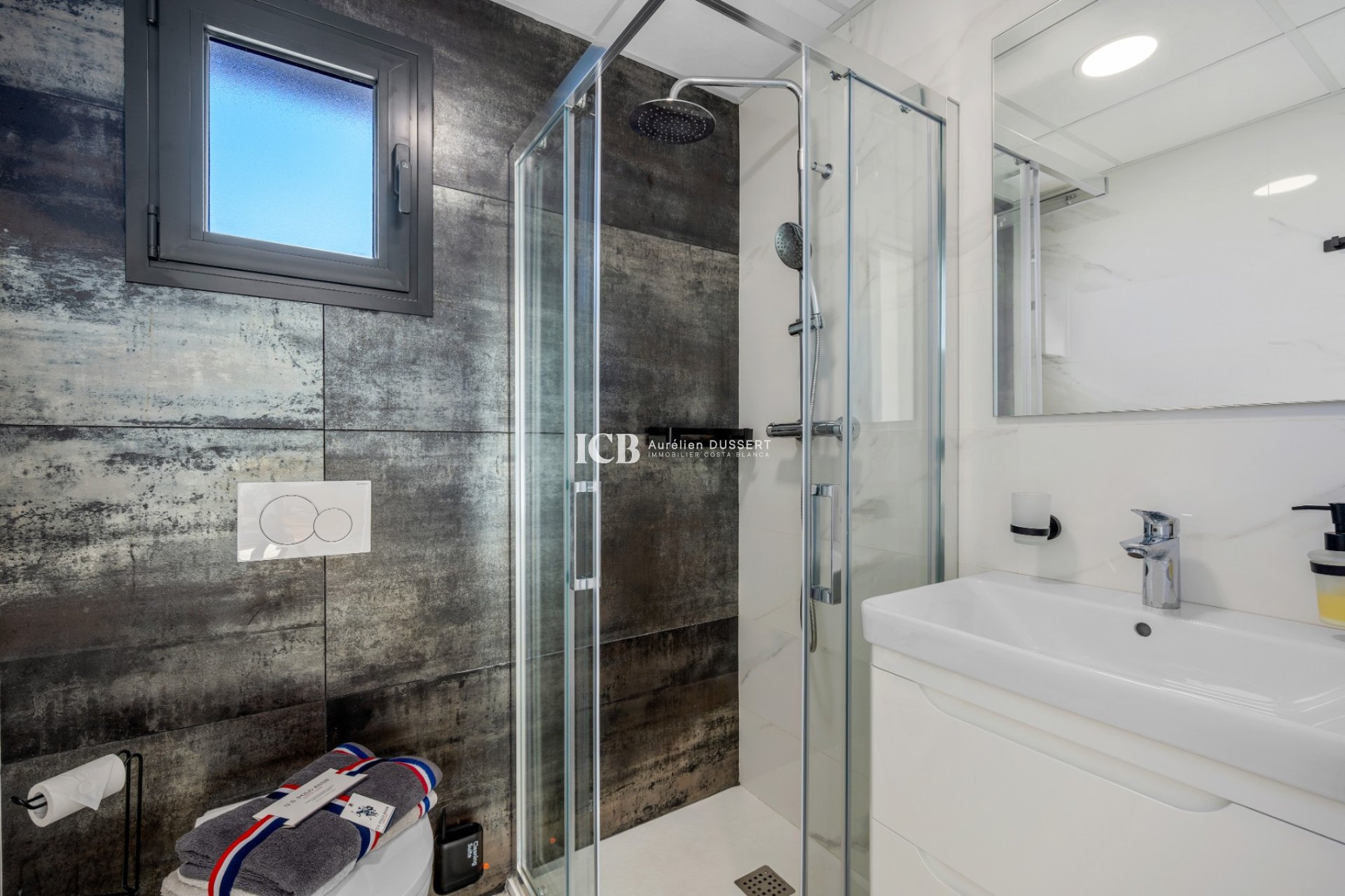 Resale - Villa -
Los Alcázares - Town