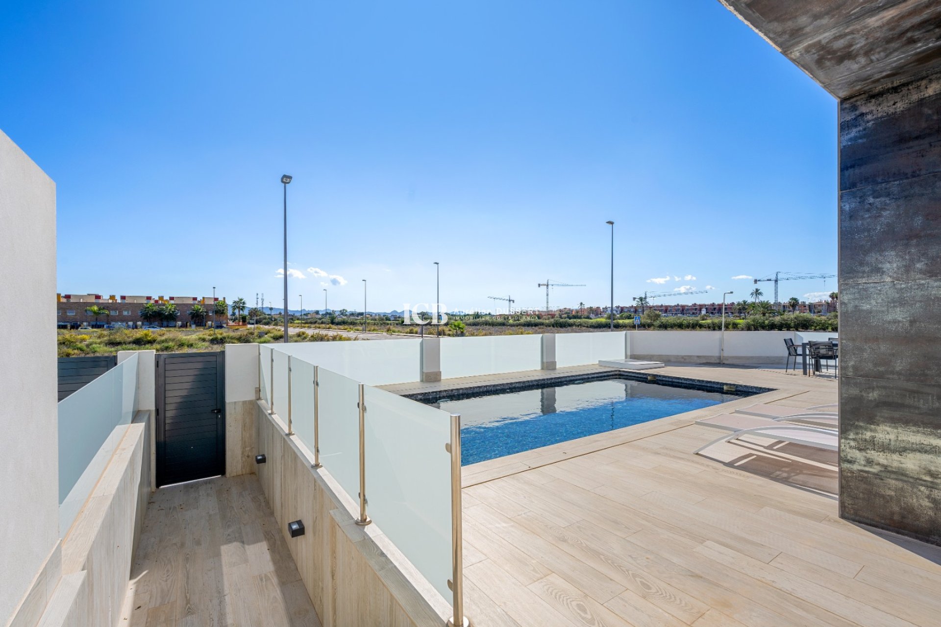 Resale - Villa -
Los Alcázares - Town