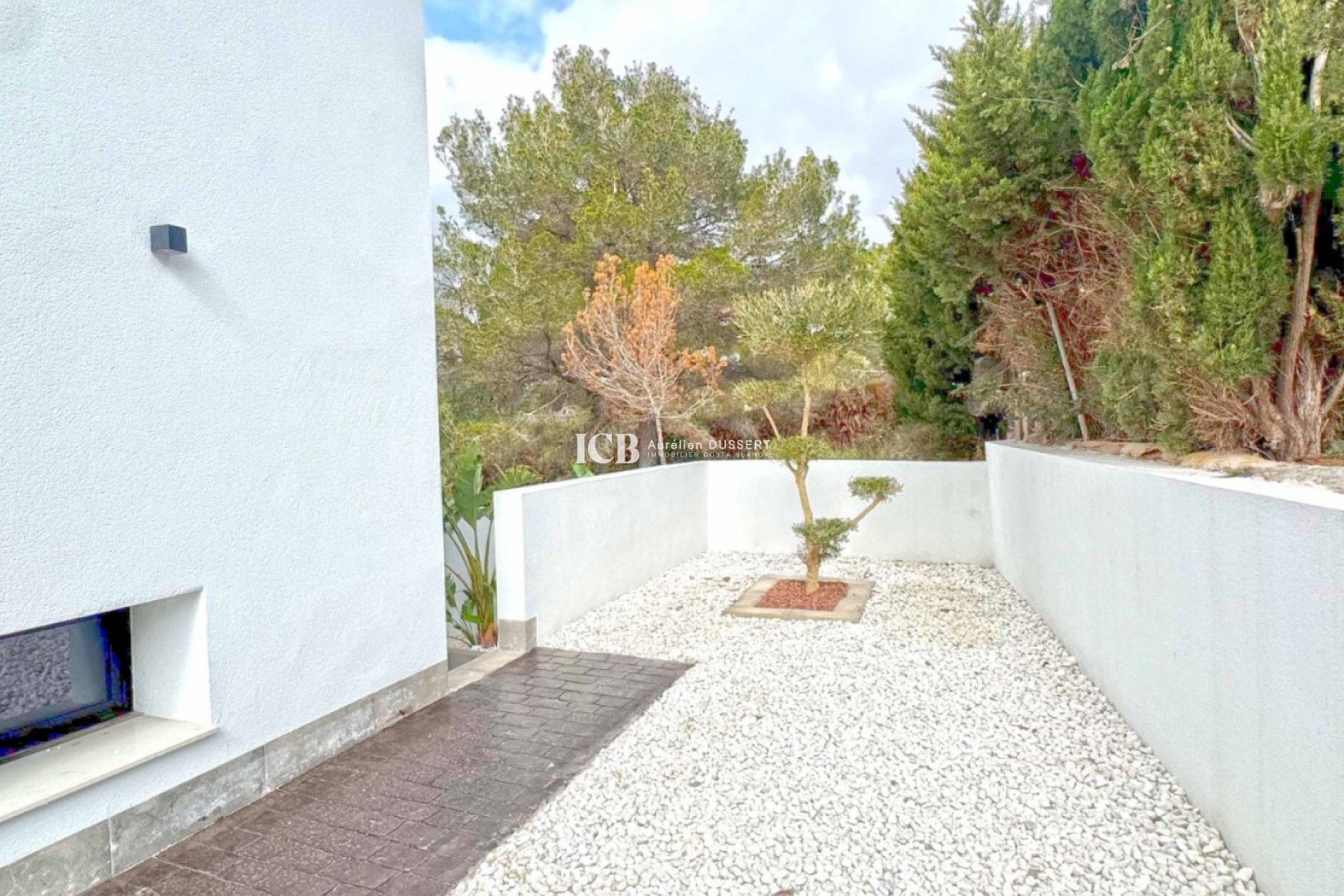 Resale - Villa -
Los Balcones - Torrevieja