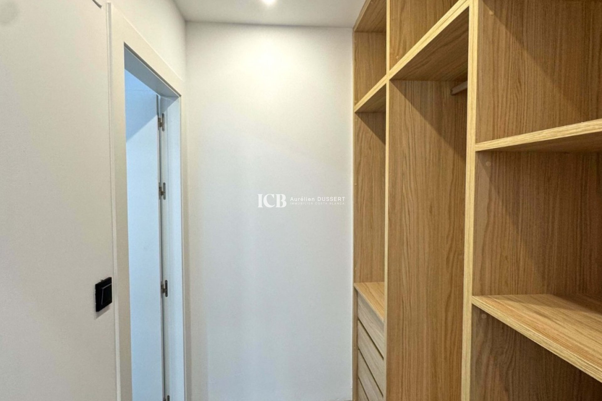 Resale - Villa -
Los Balcones - Torrevieja