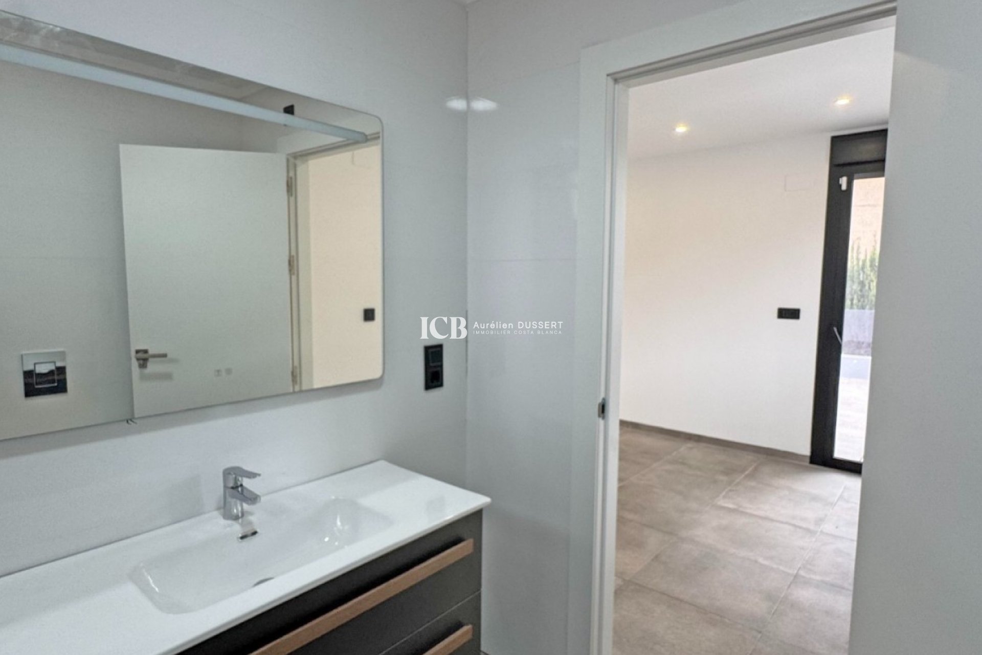 Resale - Villa -
Los Balcones - Torrevieja