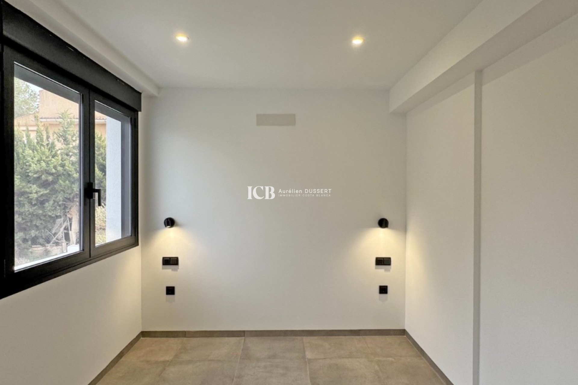 Resale - Villa -
Los Balcones - Torrevieja