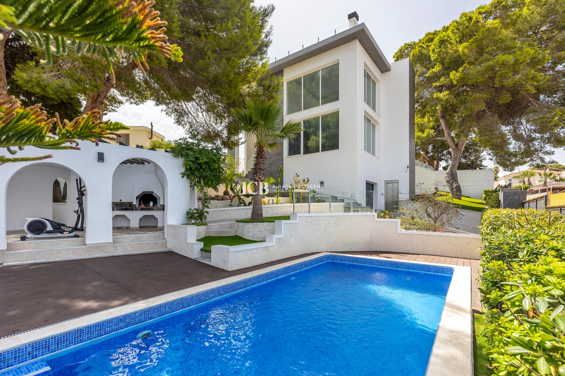 Resale - Villa -
Los Balcones - Torrevieja