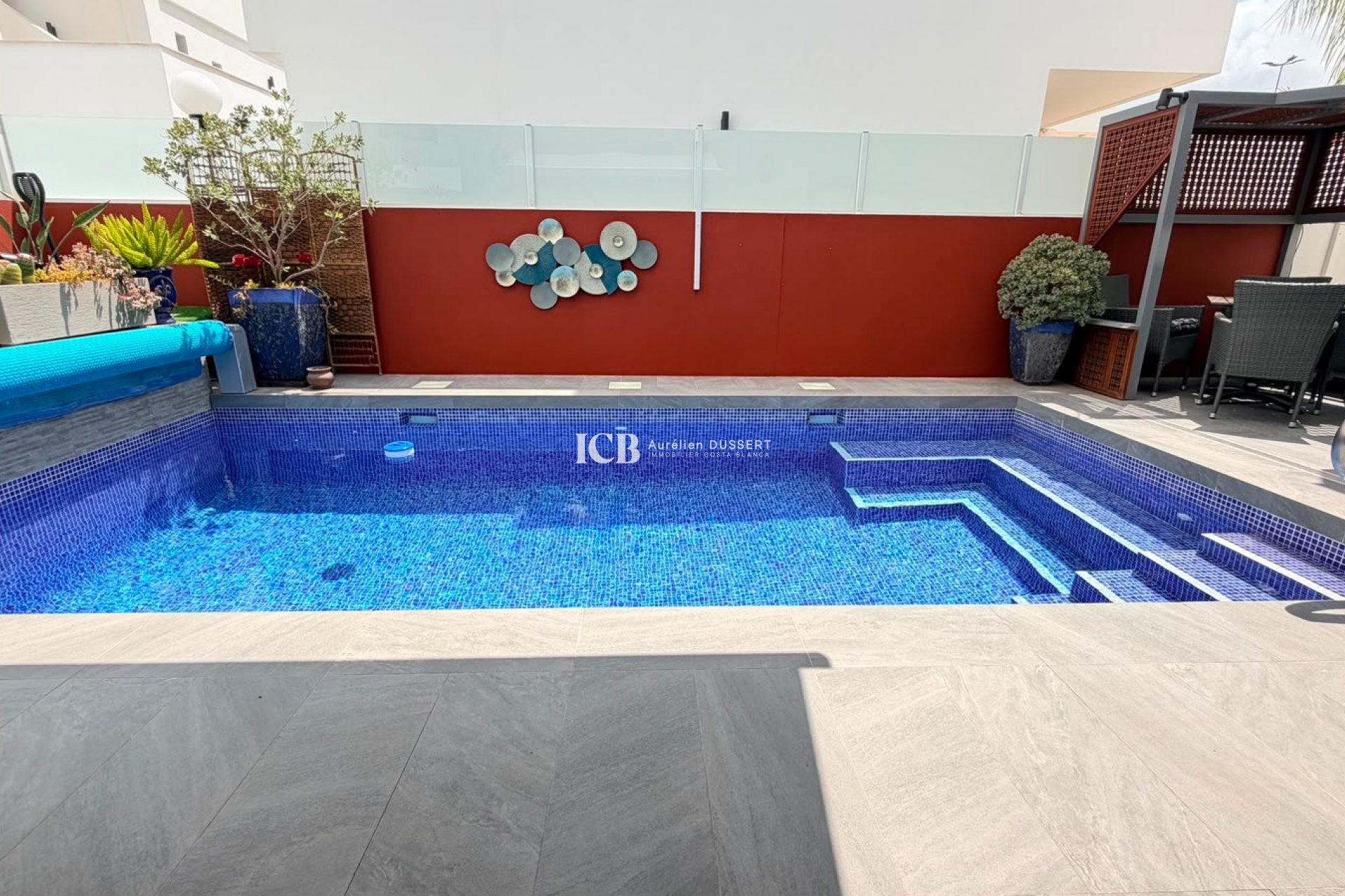 Resale - Villa -
Los Montesinos - La Herrada