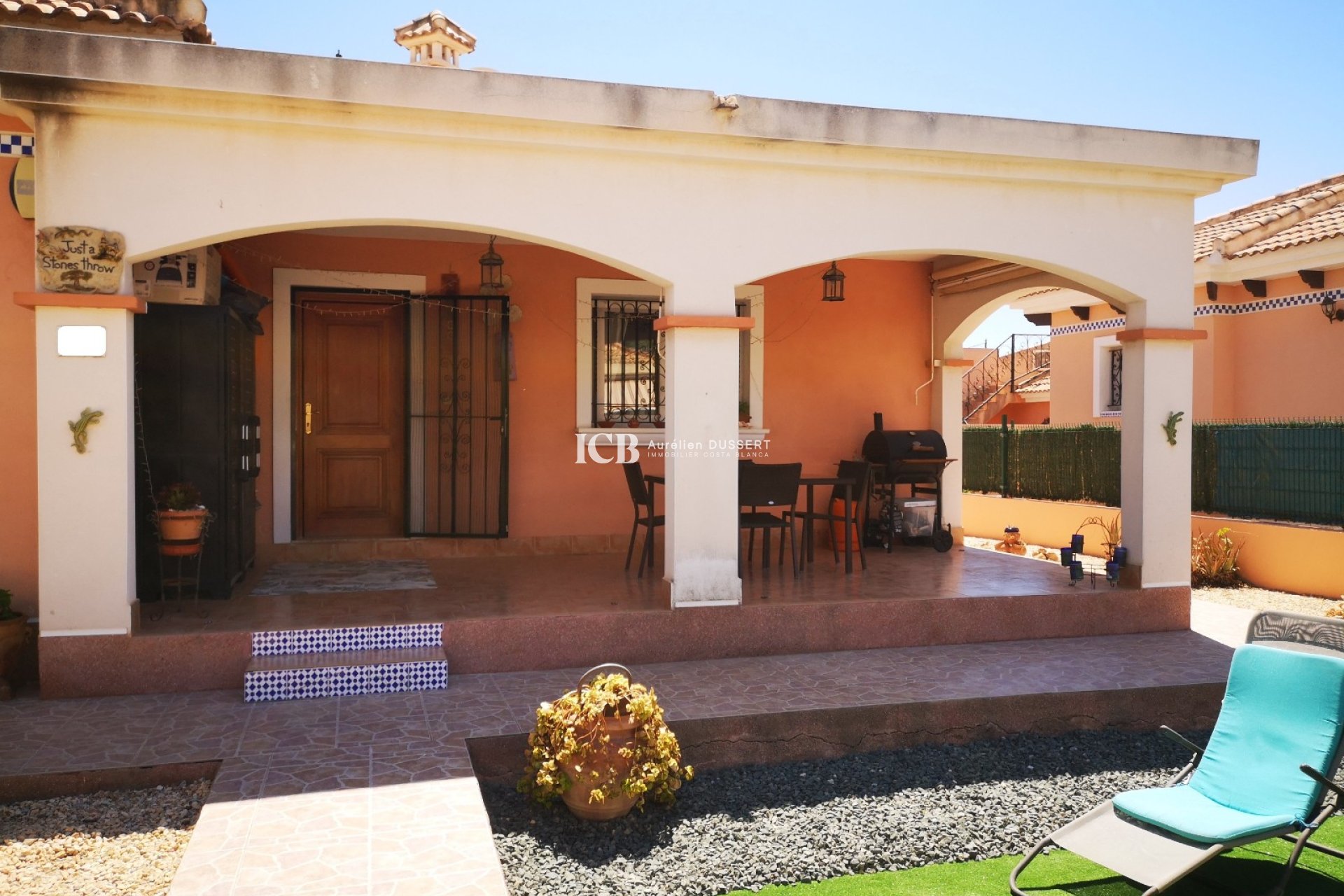 Resale - Villa -
Los Montesinos - Los Montesinos - Urb. La Herrada