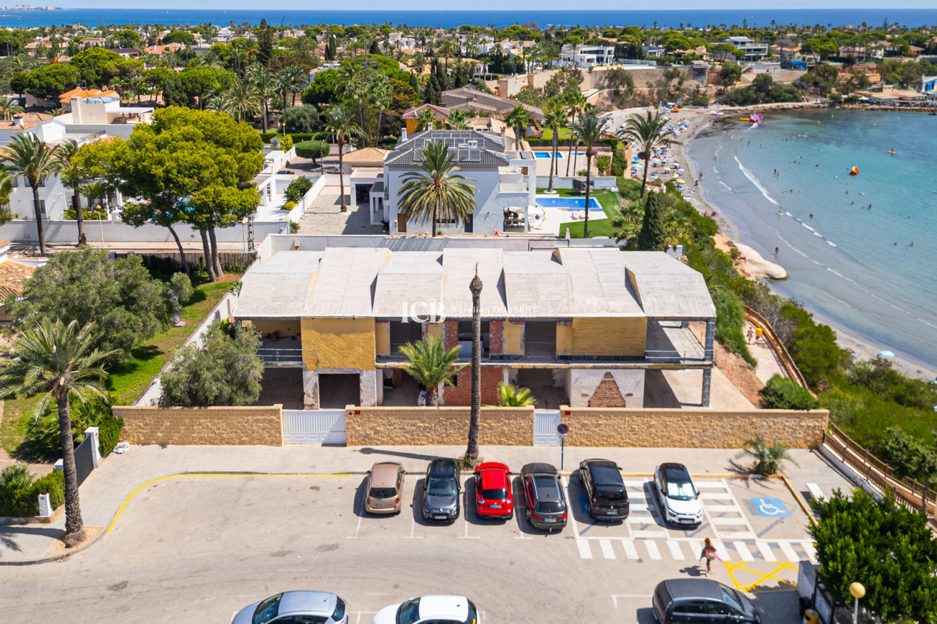 Resale - Villa -
Orihuela Costa - Cabo Roig