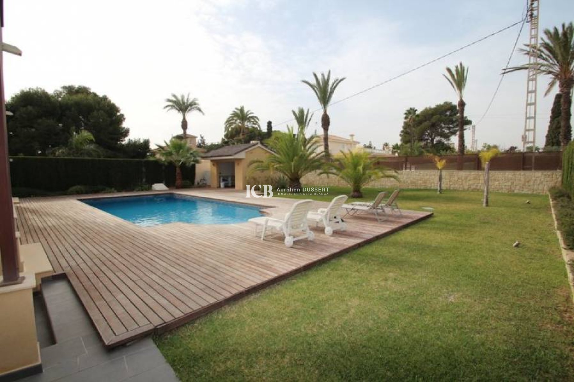 Resale - Villa -
Orihuela Costa - Cabo Roig