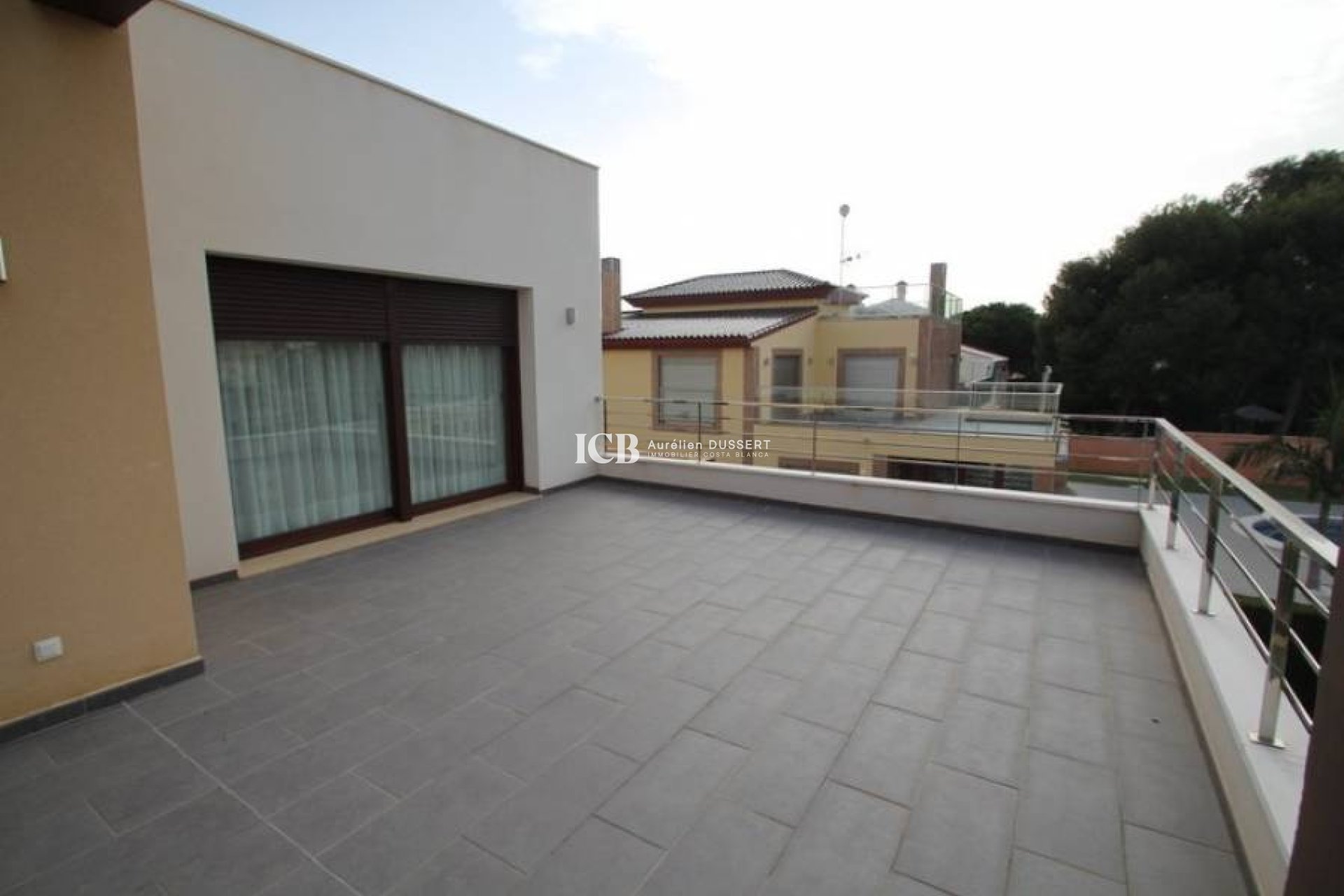 Resale - Villa -
Orihuela Costa - Cabo Roig