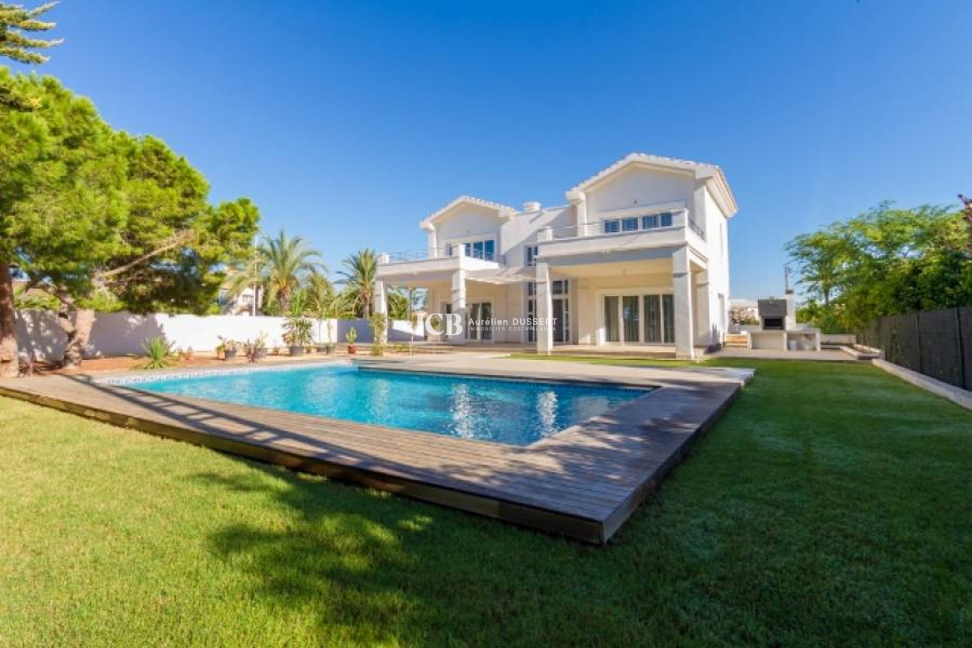 Resale - Villa -
Orihuela Costa - Cabo Roig