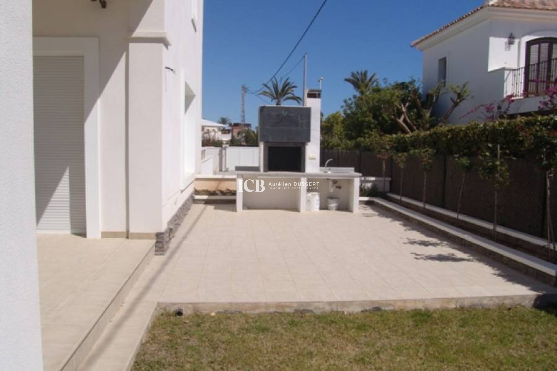 Resale - Villa -
Orihuela Costa - Cabo Roig