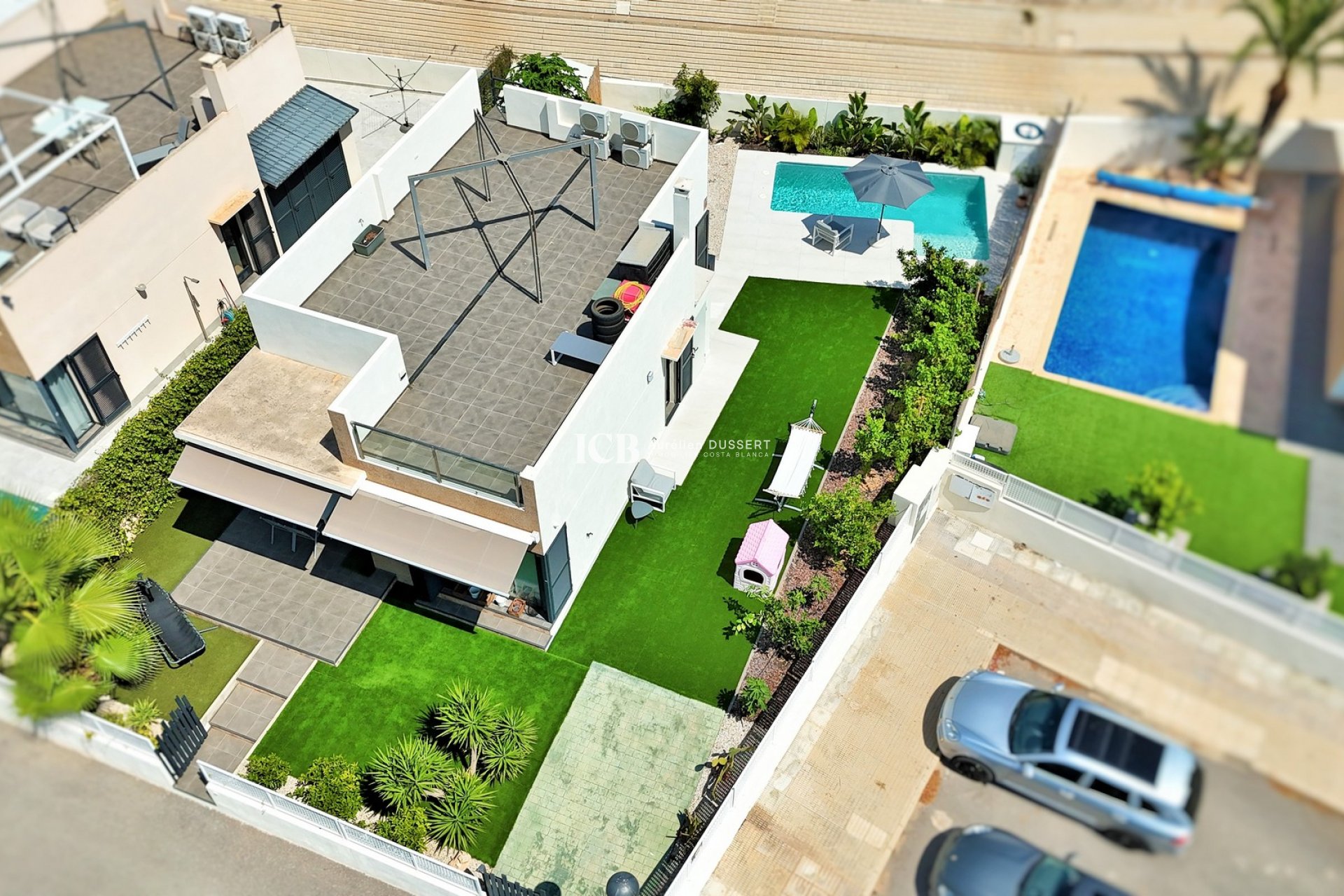 Resale - Villa -
Orihuela Costa - La Zenia