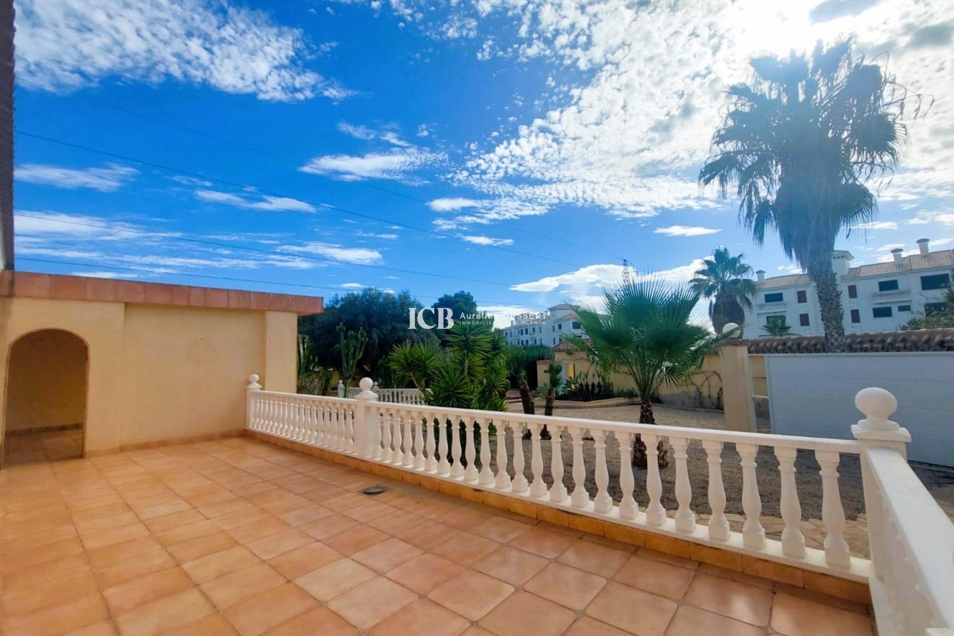 Resale - Villa -
Orihuela Costa - Las Filipinas