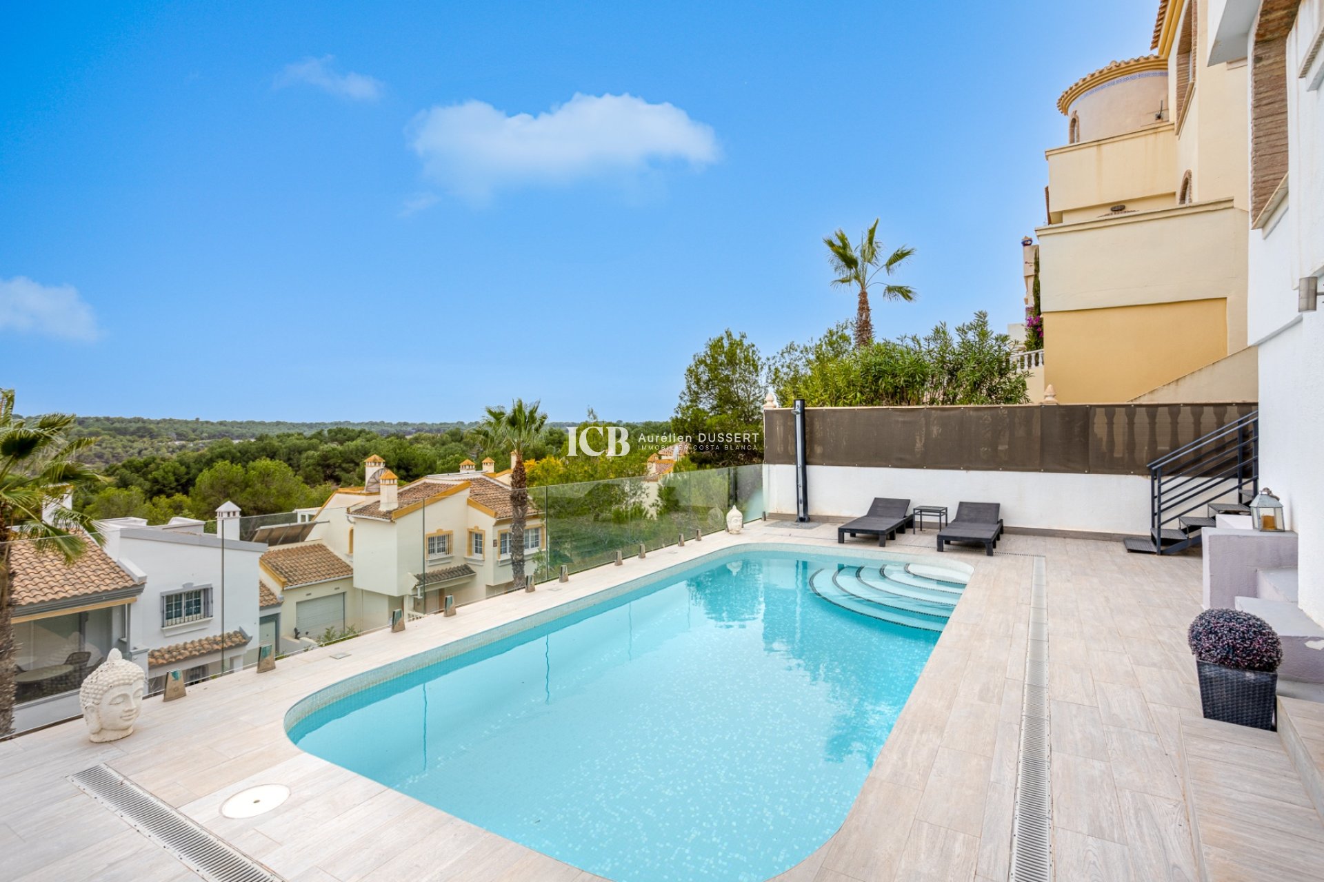 Resale - Villa -
Orihuela Costa - Las Ramblas Golf