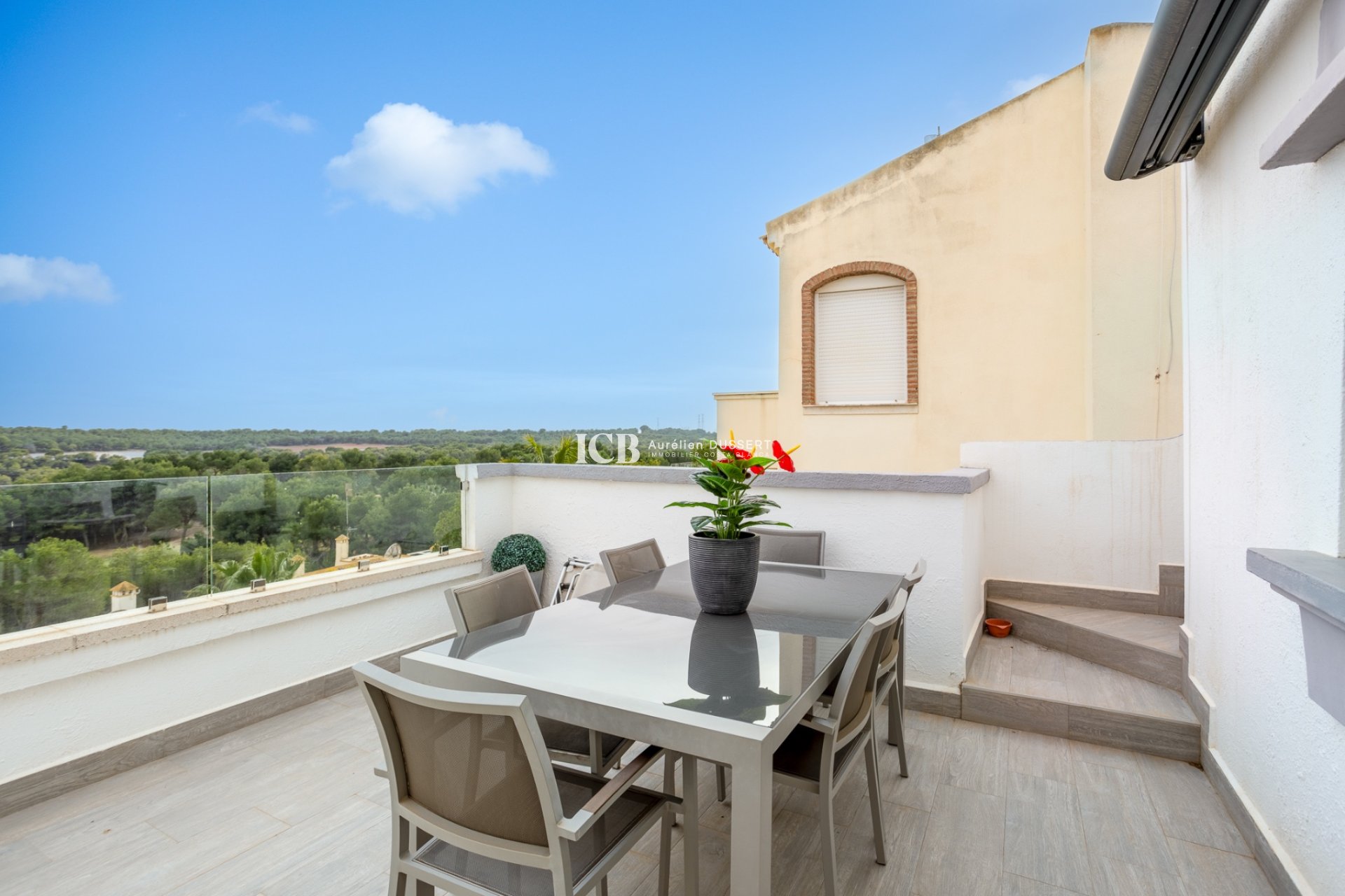 Resale - Villa -
Orihuela Costa - Las Ramblas Golf