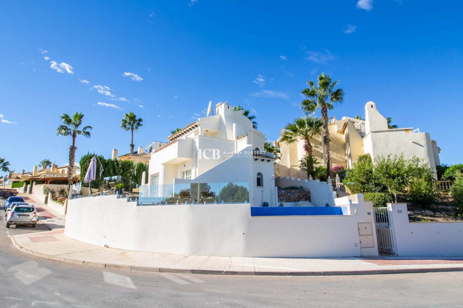 Resale - Villa -
Orihuela Costa - Las Ramblas Golf