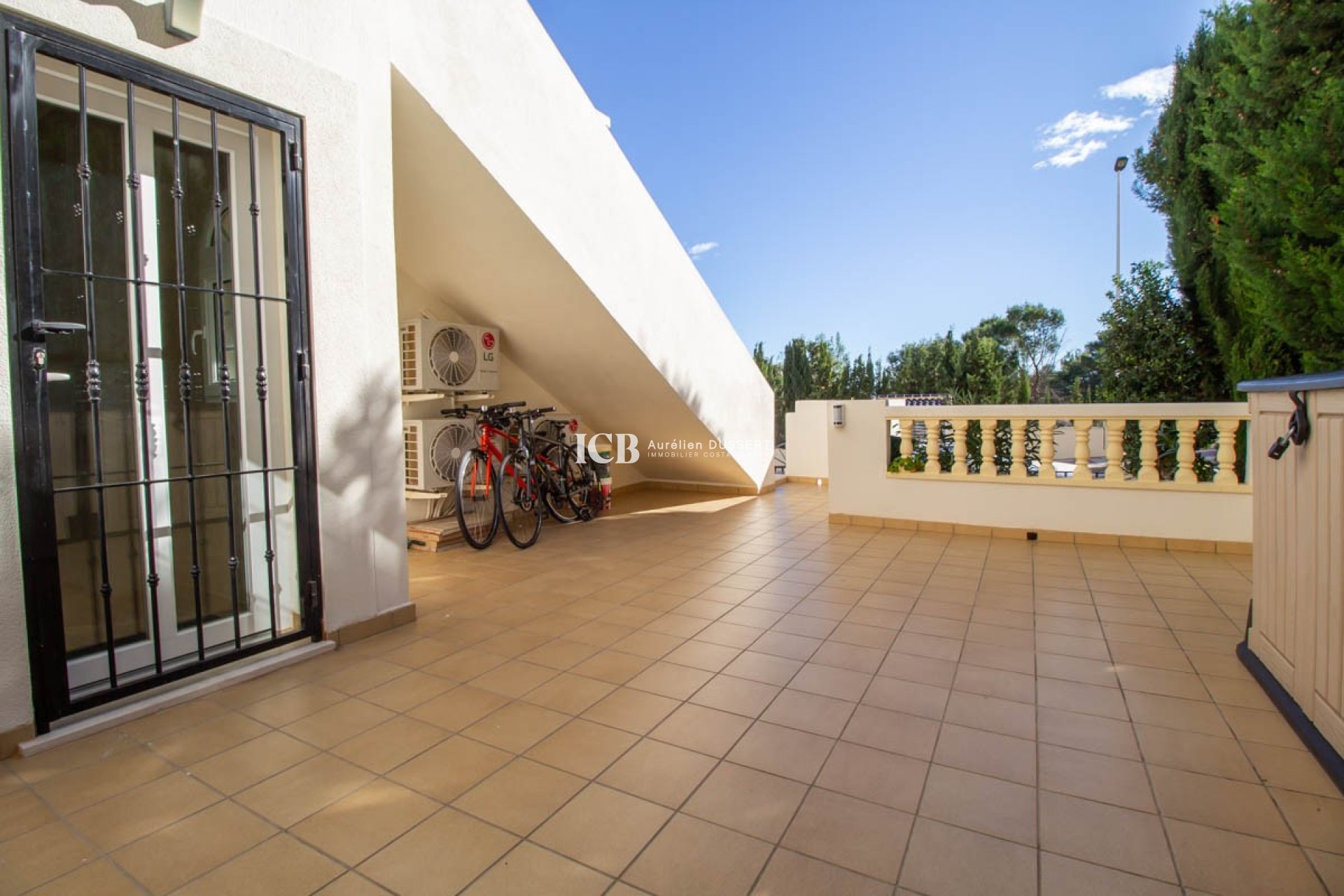 Resale - Villa -
Orihuela Costa - Las Ramblas Golf