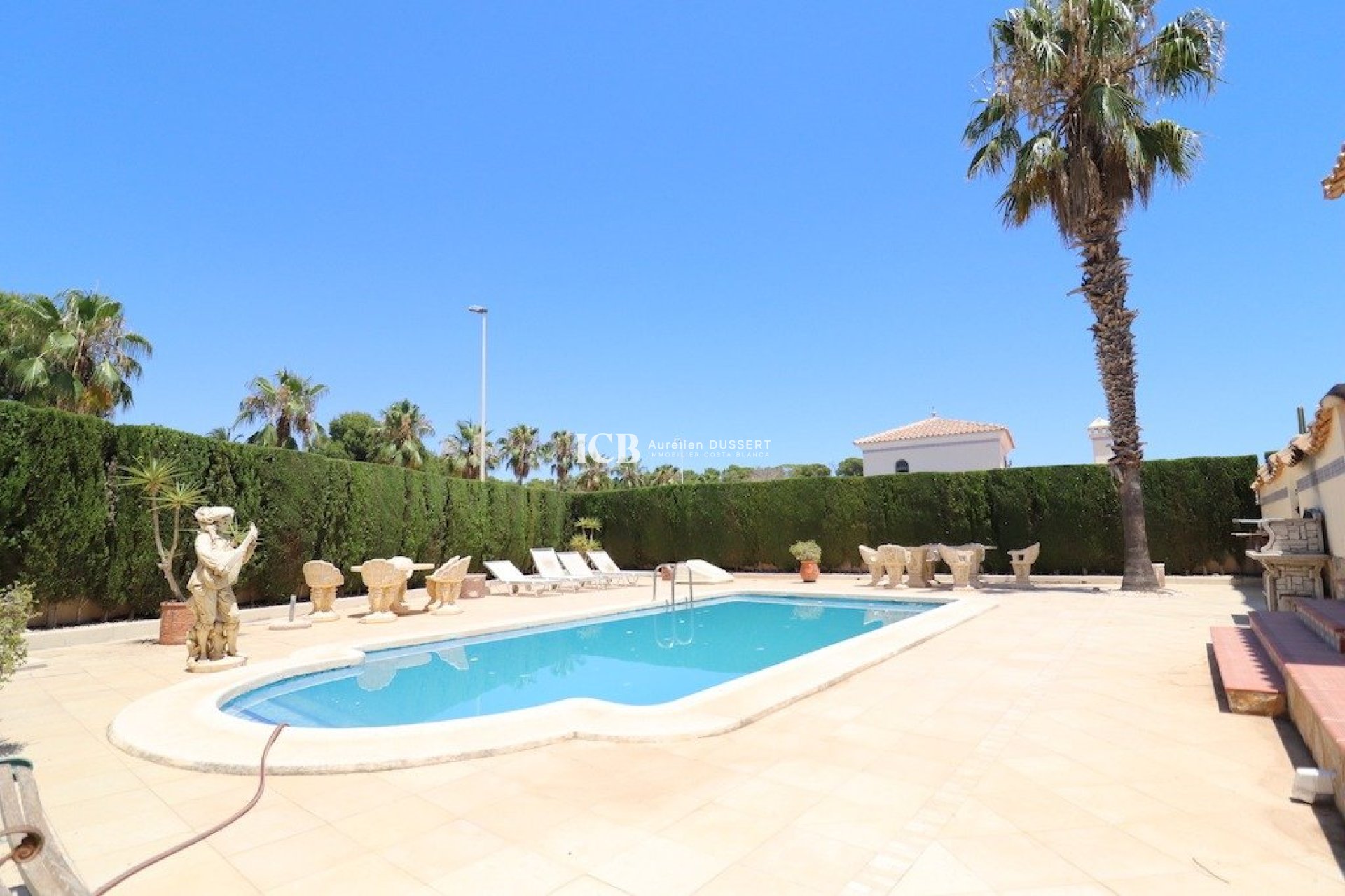 Resale - Villa -
Orihuela Costa - Las Ramblas Golf