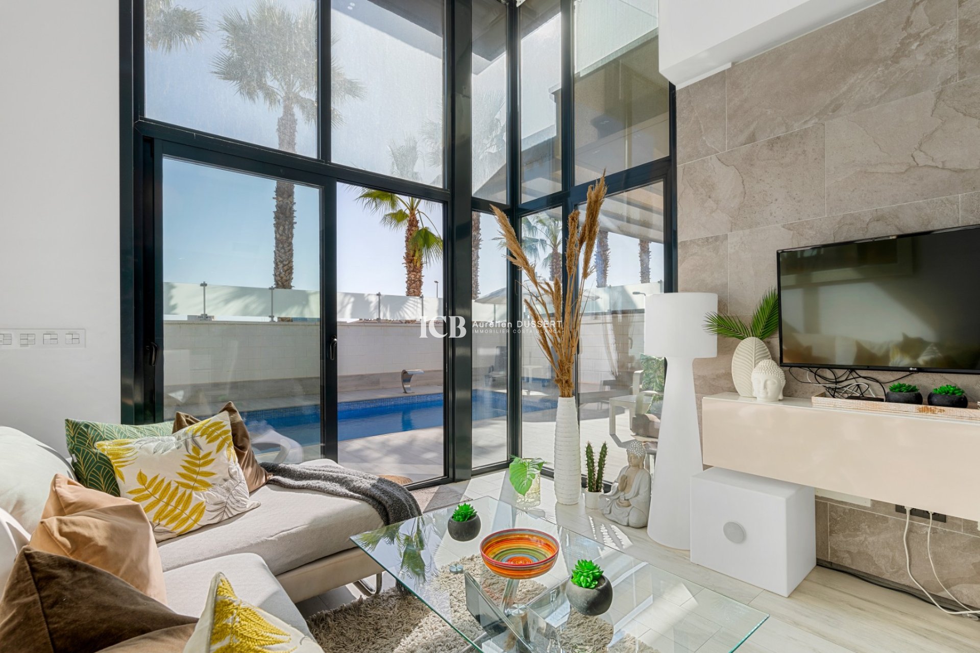 Resale - Villa -
Orihuela Costa - Lomas de Cabo Roig