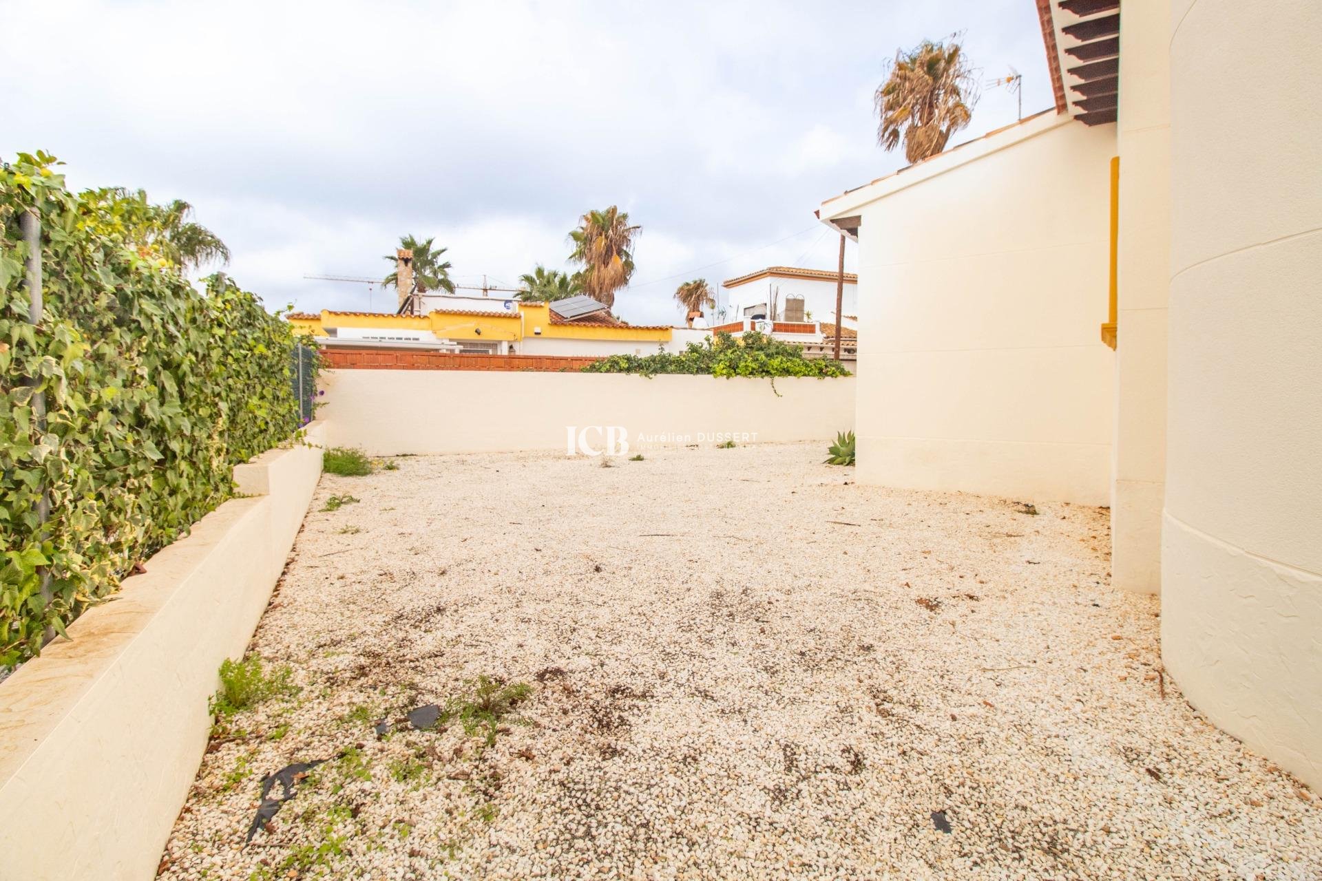 Resale - Villa -
Orihuela Costa - Lomas de Cabo Roig