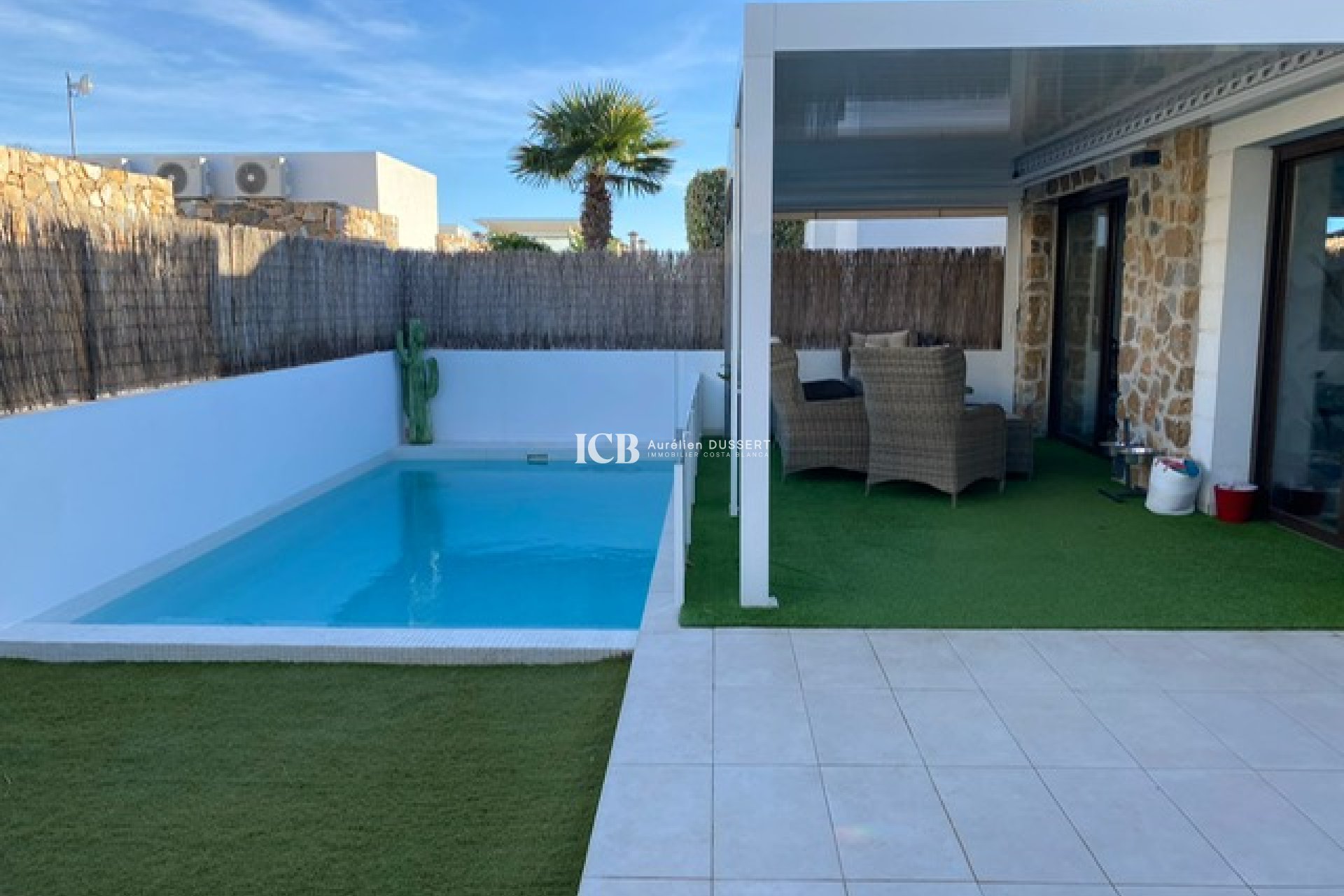 Resale - Villa -
Orihuela Costa - Lomas de Cabo Roig