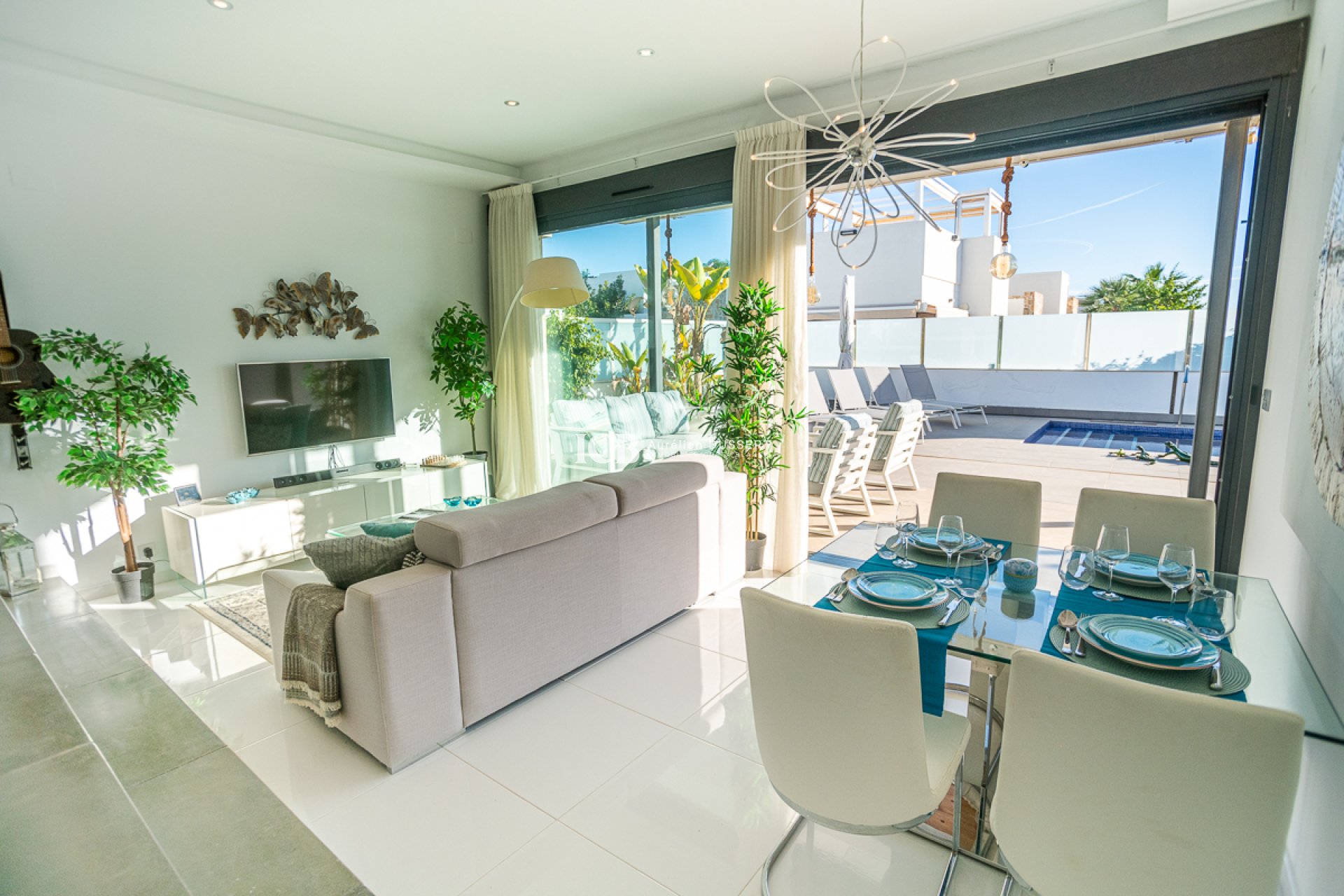 Resale - Villa -
Orihuela Costa - Lomas de Cabo Roig