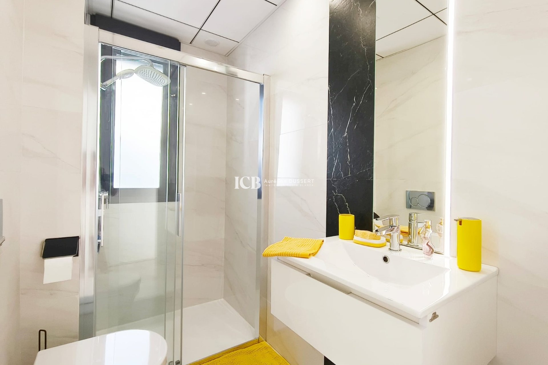 Resale - Villa -
Orihuela Costa - Lomas de Cabo Roig