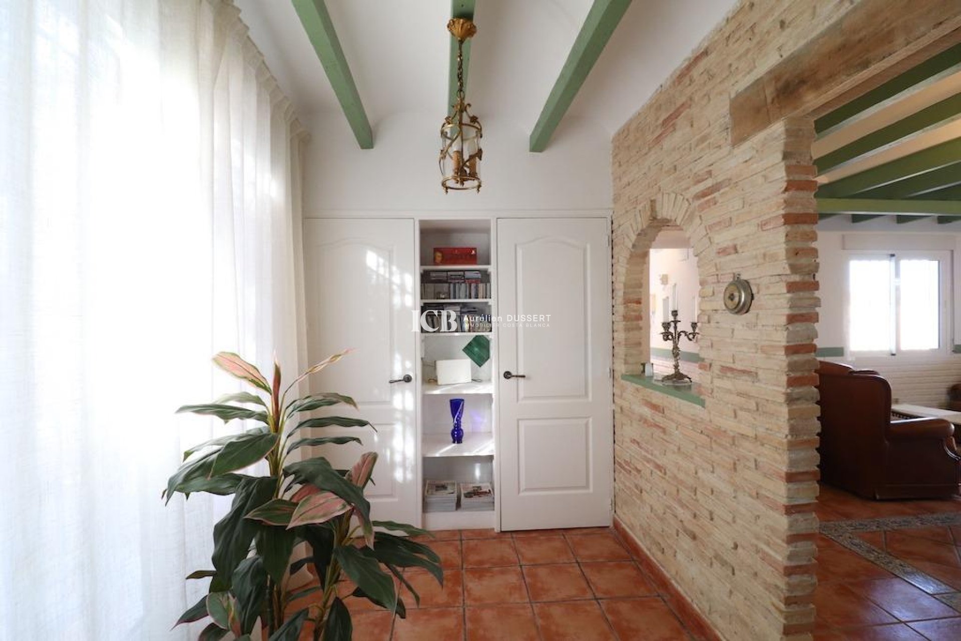 Resale - Villa -
Orihuela Costa - Los Dolses