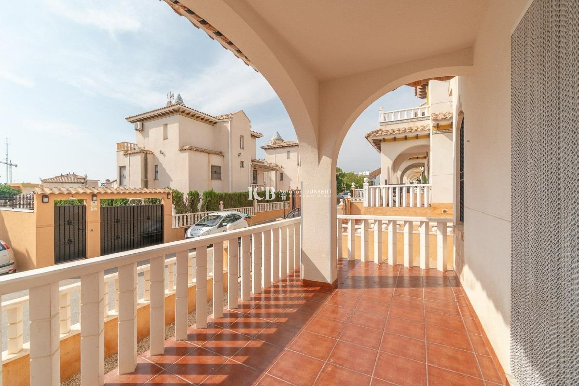 Resale - Villa -
Orihuela Costa - Los Dolses