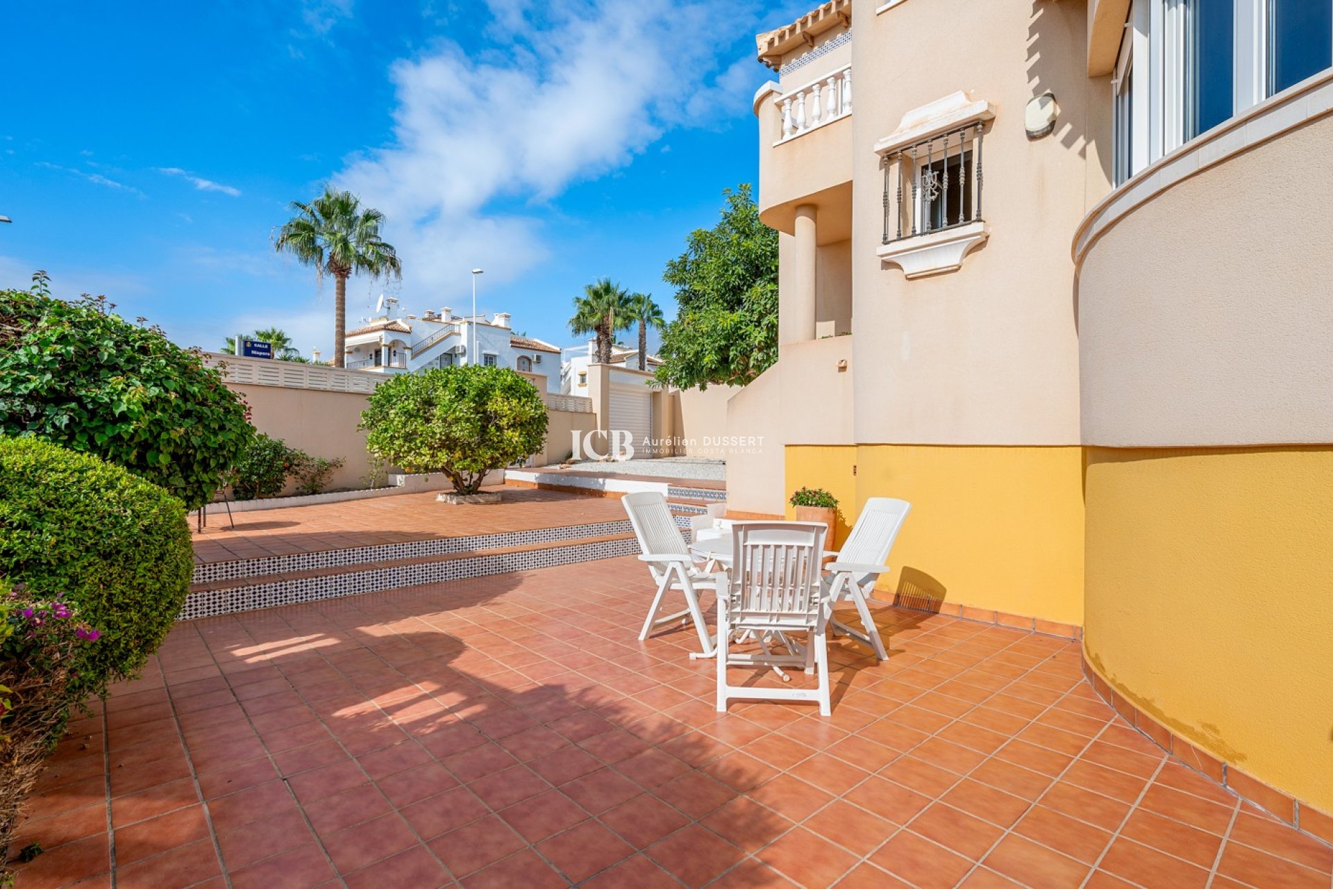 Resale - Villa -
Orihuela Costa - Los Dolses*