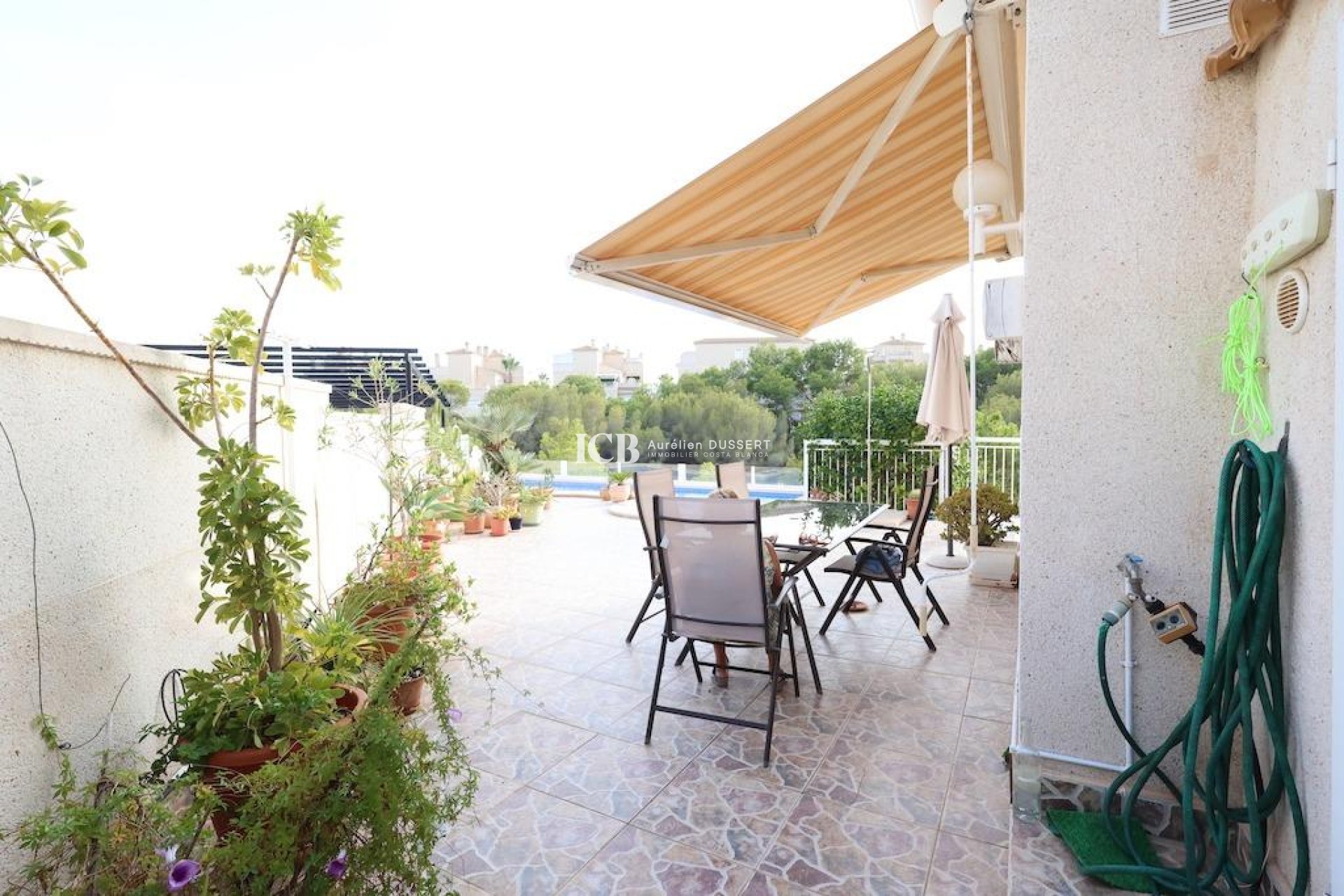 Resale - Villa -
Orihuela Costa - Playa Flamenca