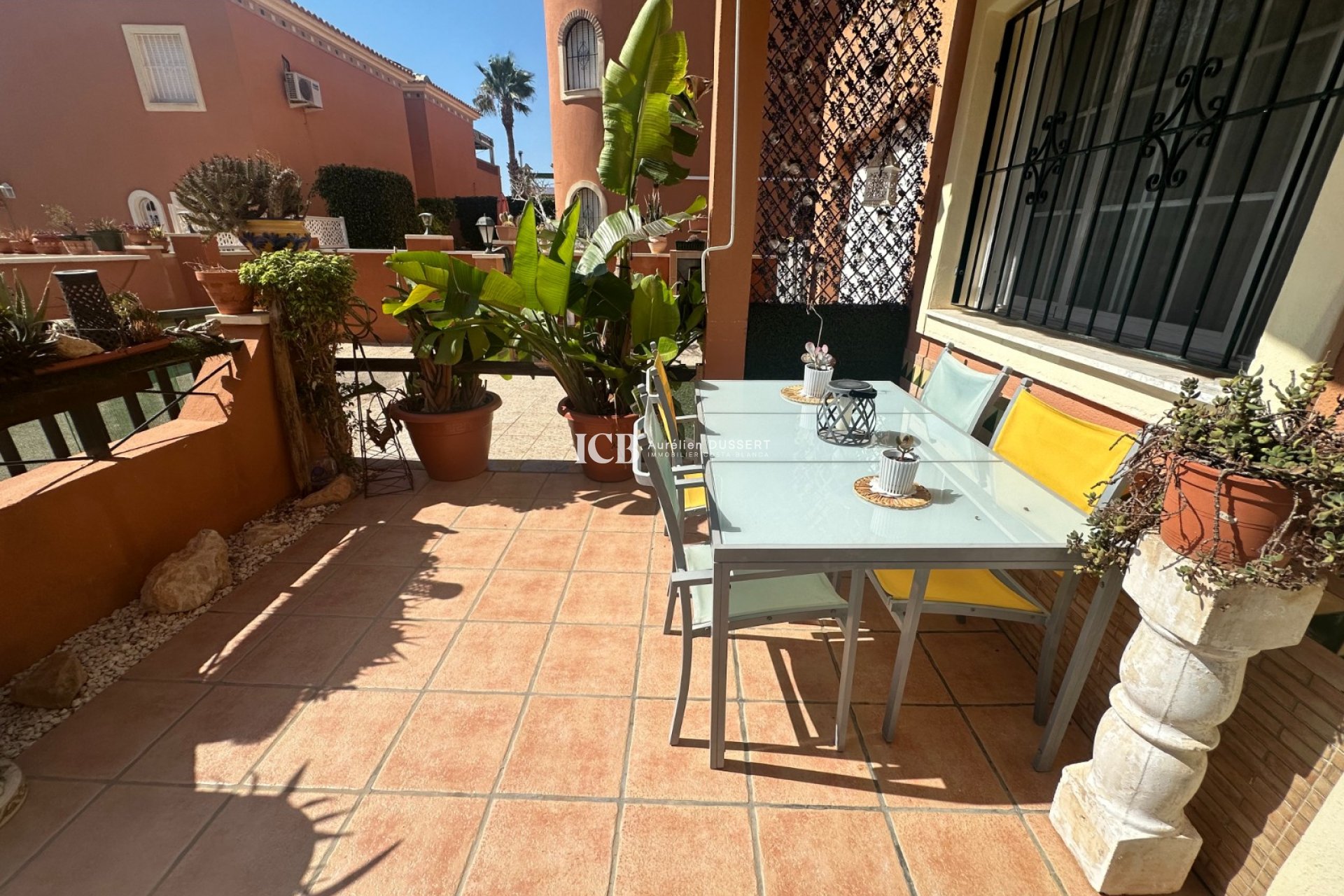 Resale - Villa -
Orihuela Costa - Playa Flamenca