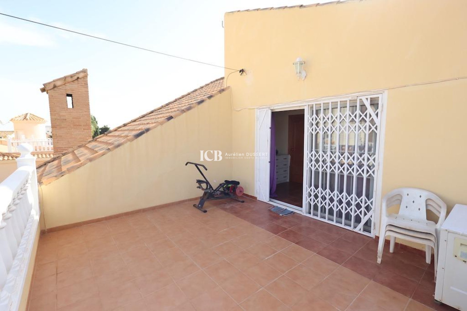 Resale - Villa -
Orihuela Costa - Playa Flamenca