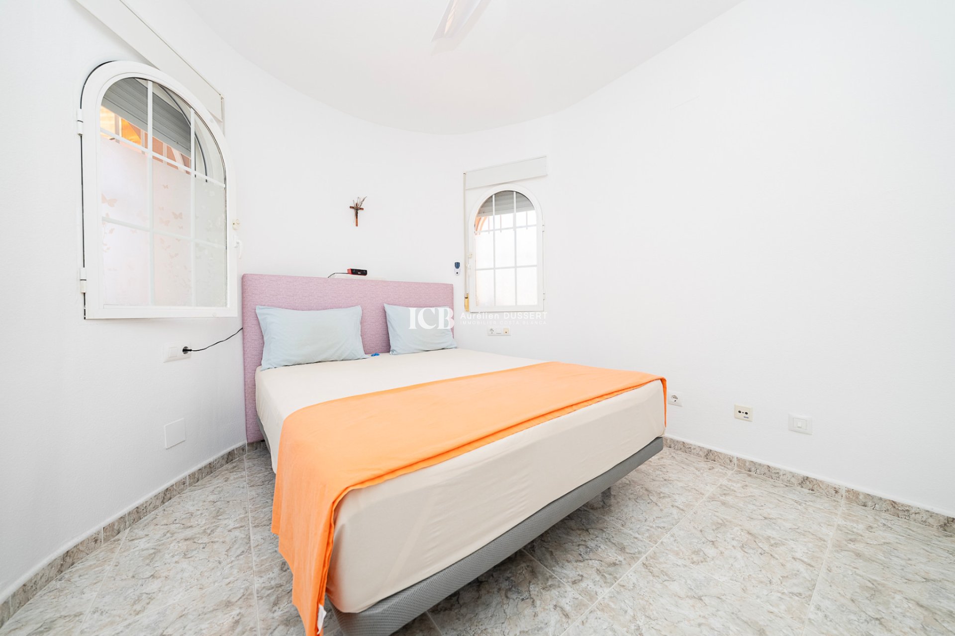 Resale - Villa -
Orihuela Costa - Playa Flamenca