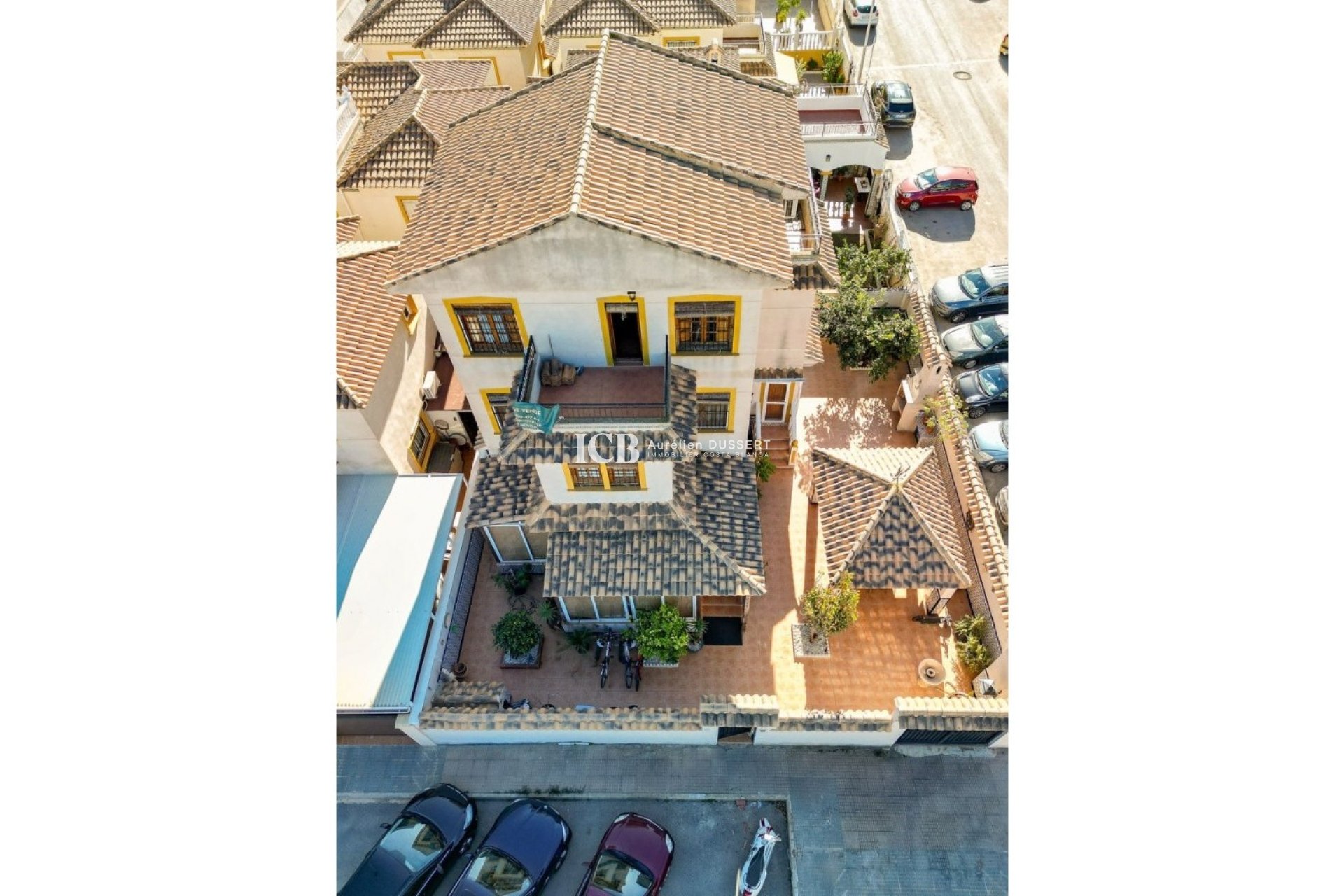 Resale - Villa -
Orihuela Costa - Punta prima