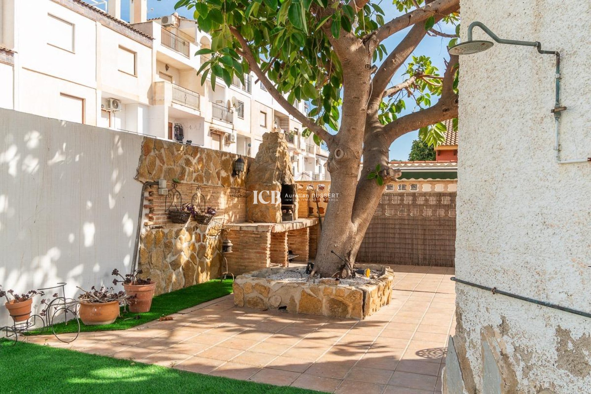 Resale - Villa -
Orihuela Costa - Punta Prima