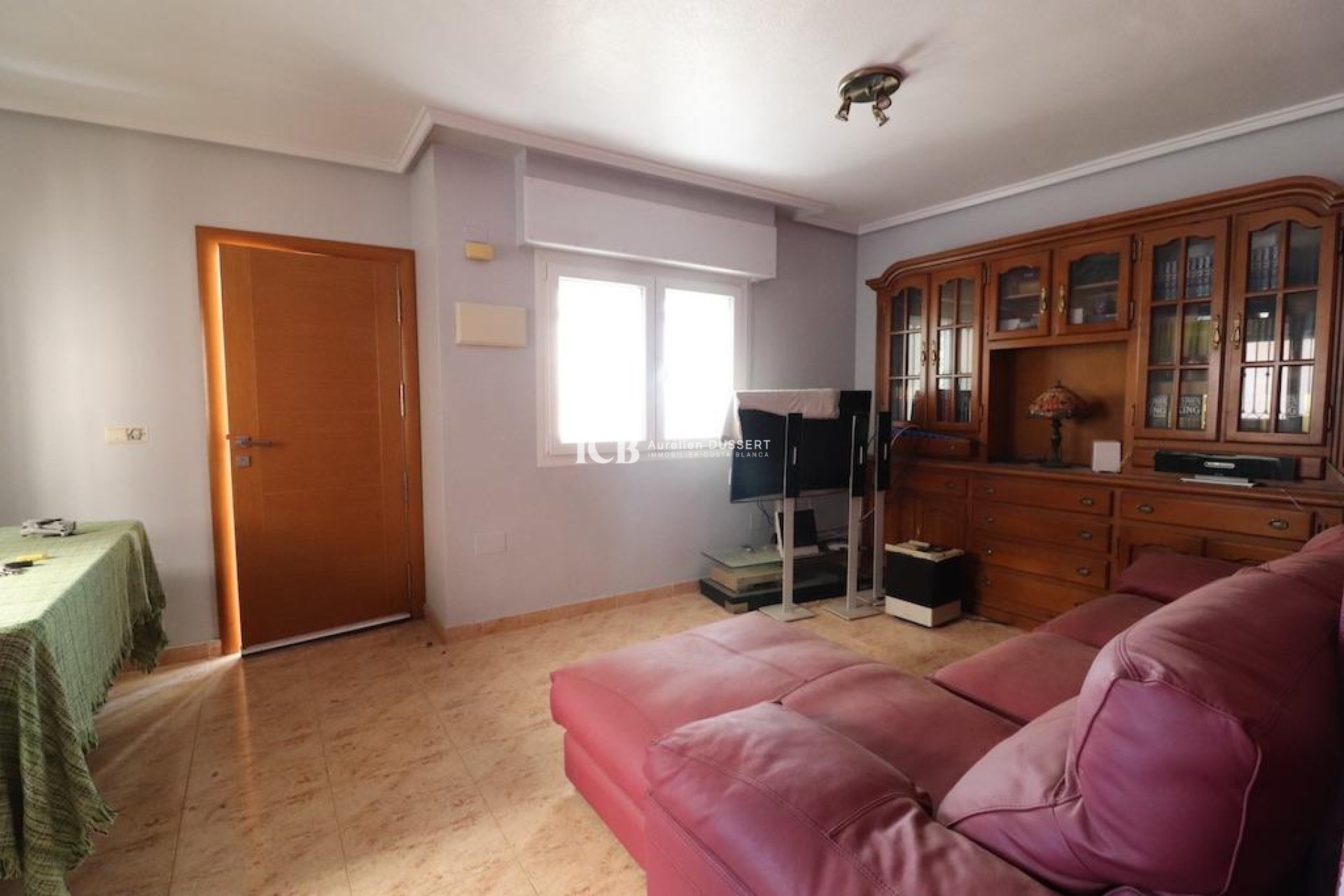 Resale - Villa -
Orihuela Costa - Villamartín