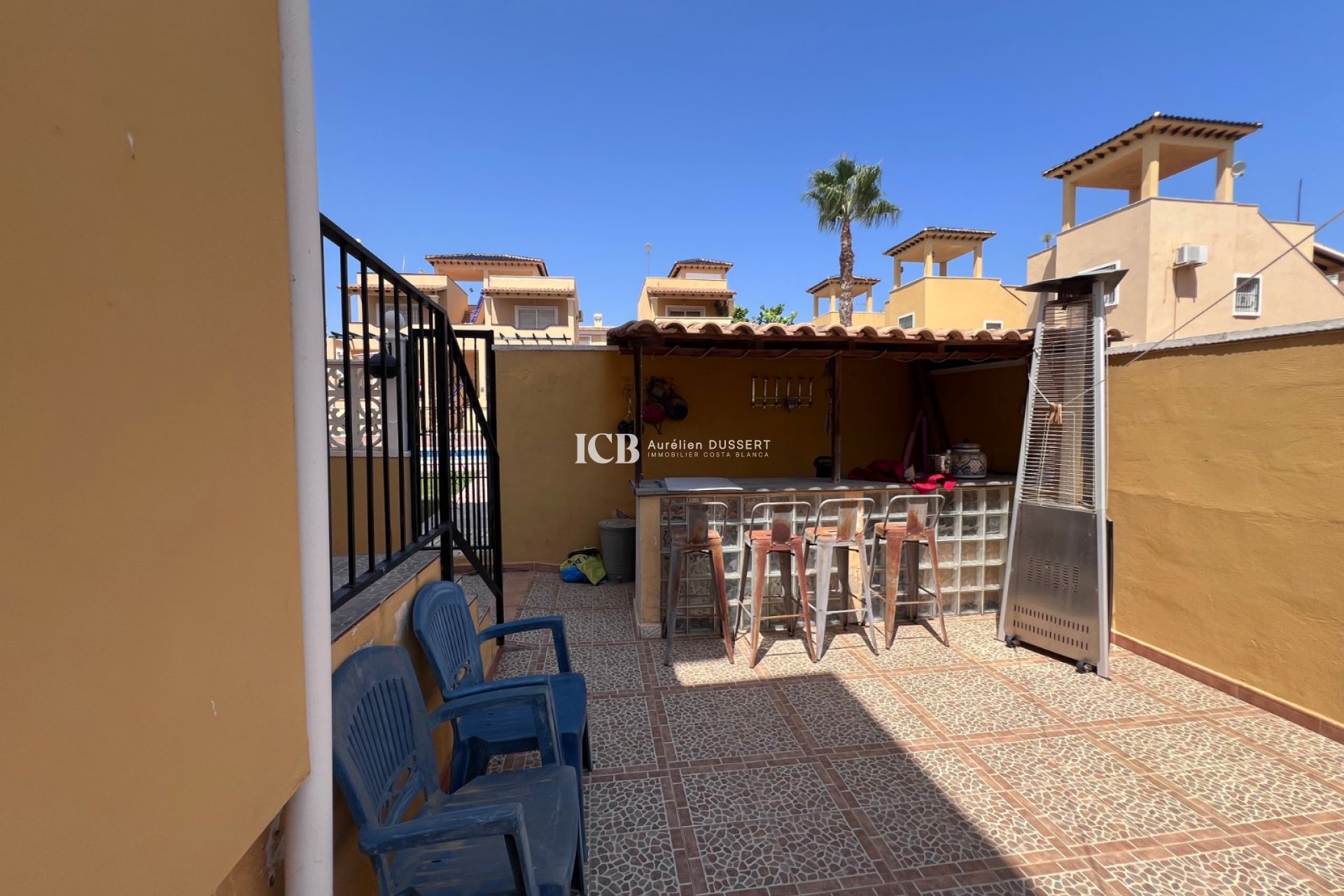 Resale - Villa -
Orihuela Costa - Villamartín