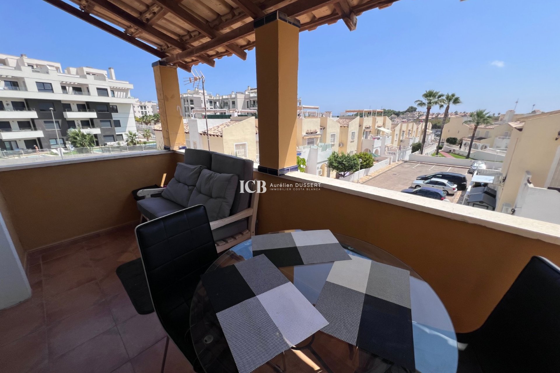 Resale - Villa -
Orihuela Costa - Villamartín