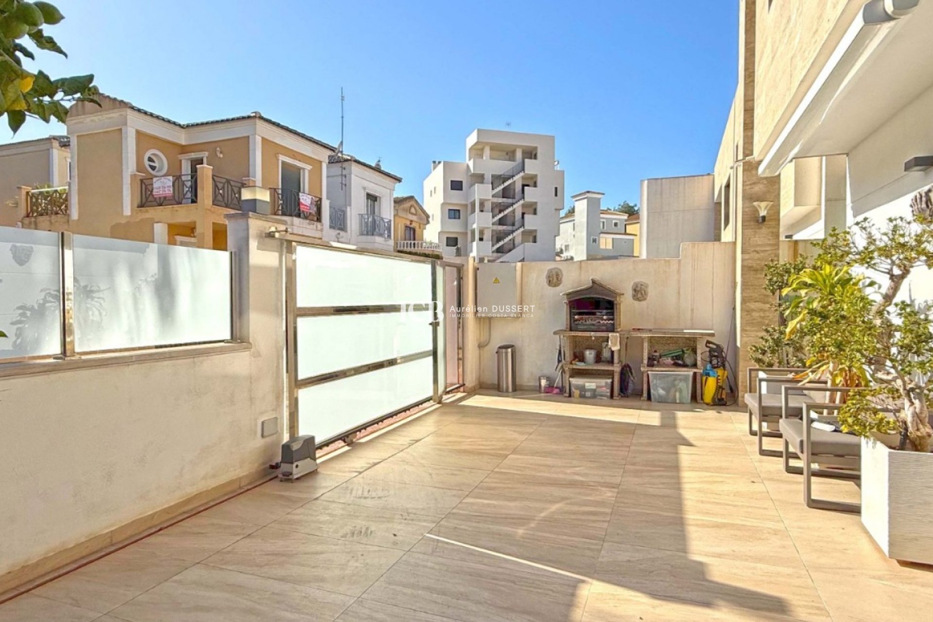 Resale - Villa -
Orihuela Costa - Villamartín