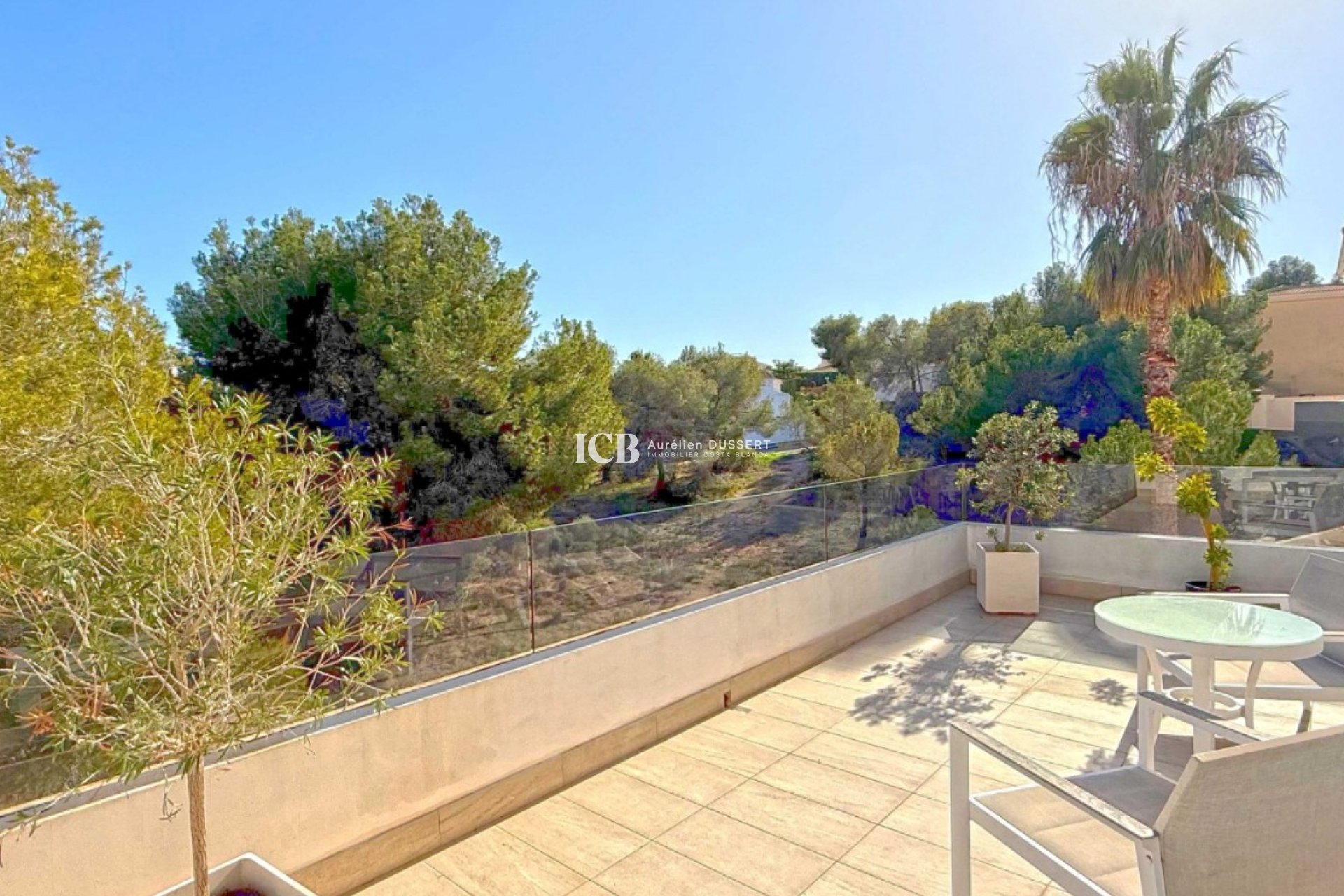 Resale - Villa -
Orihuela Costa - Villamartín