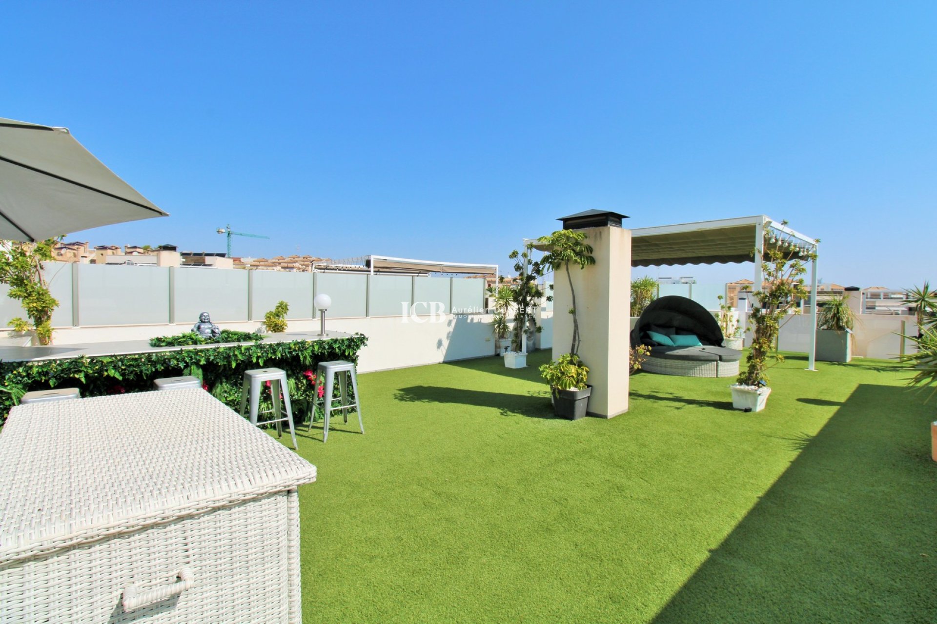Resale - Villa -
Orihuela Costa - Villamartín