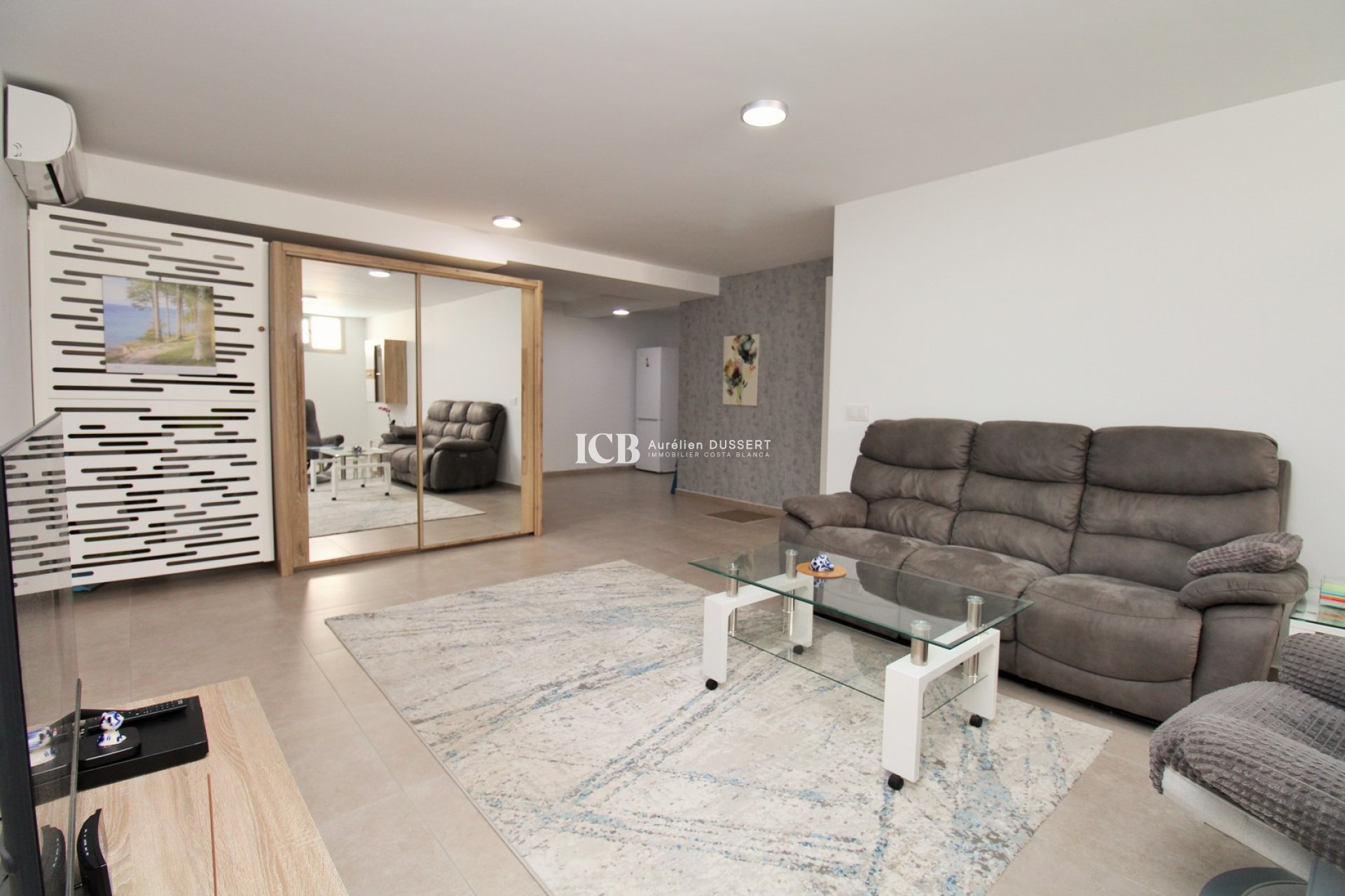 Resale - Villa -
Orihuela Costa - Villamartín
