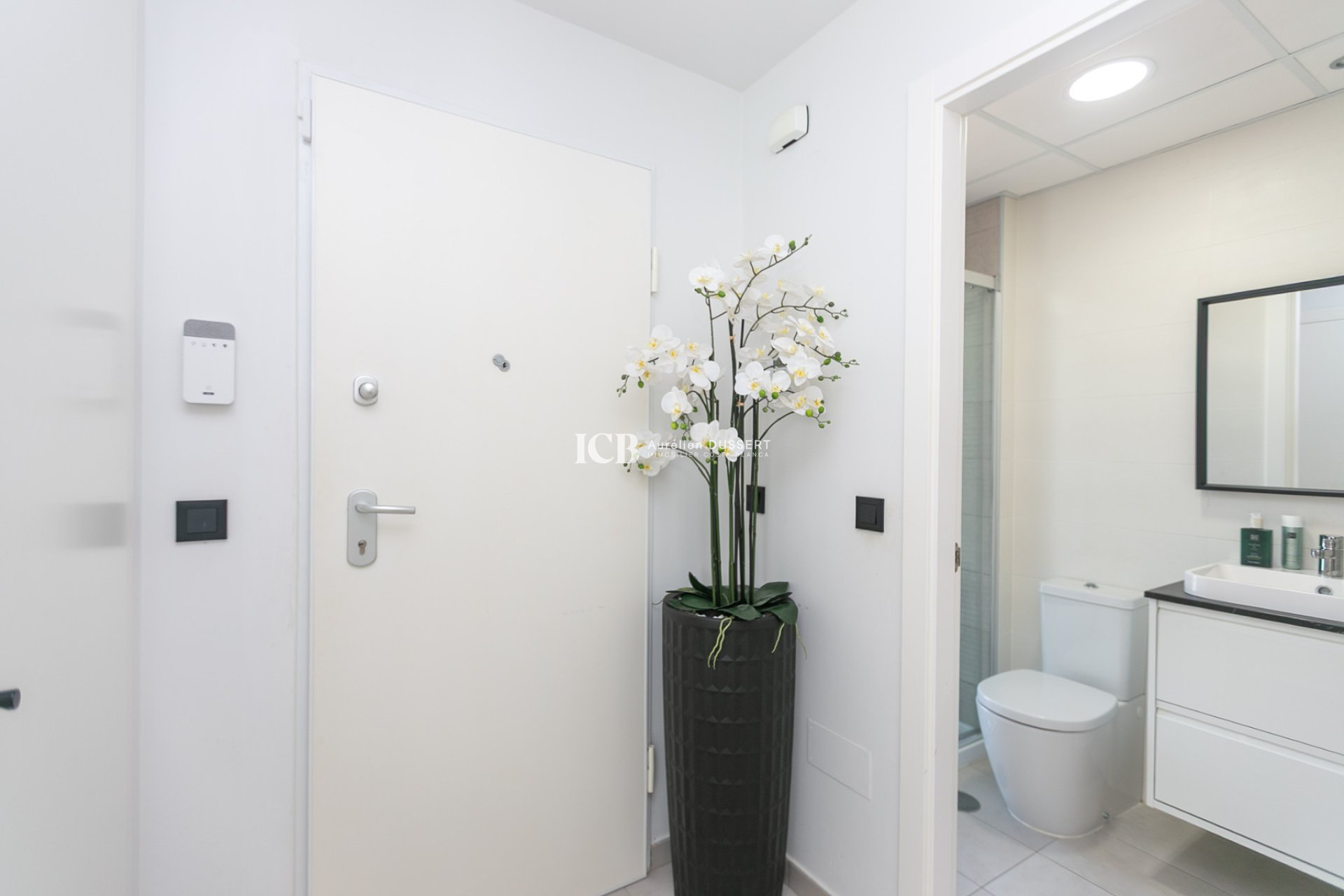 Resale - Villa -
Orihuela Costa - Villamartín