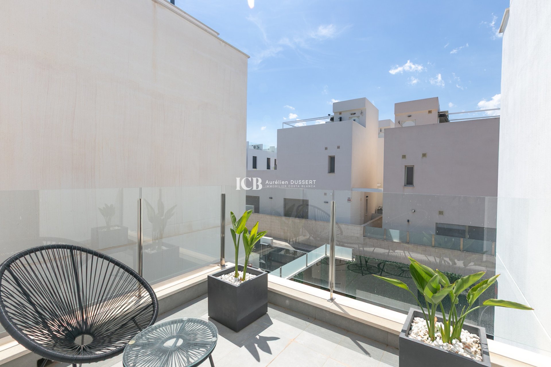 Resale - Villa -
Orihuela Costa - Villamartín