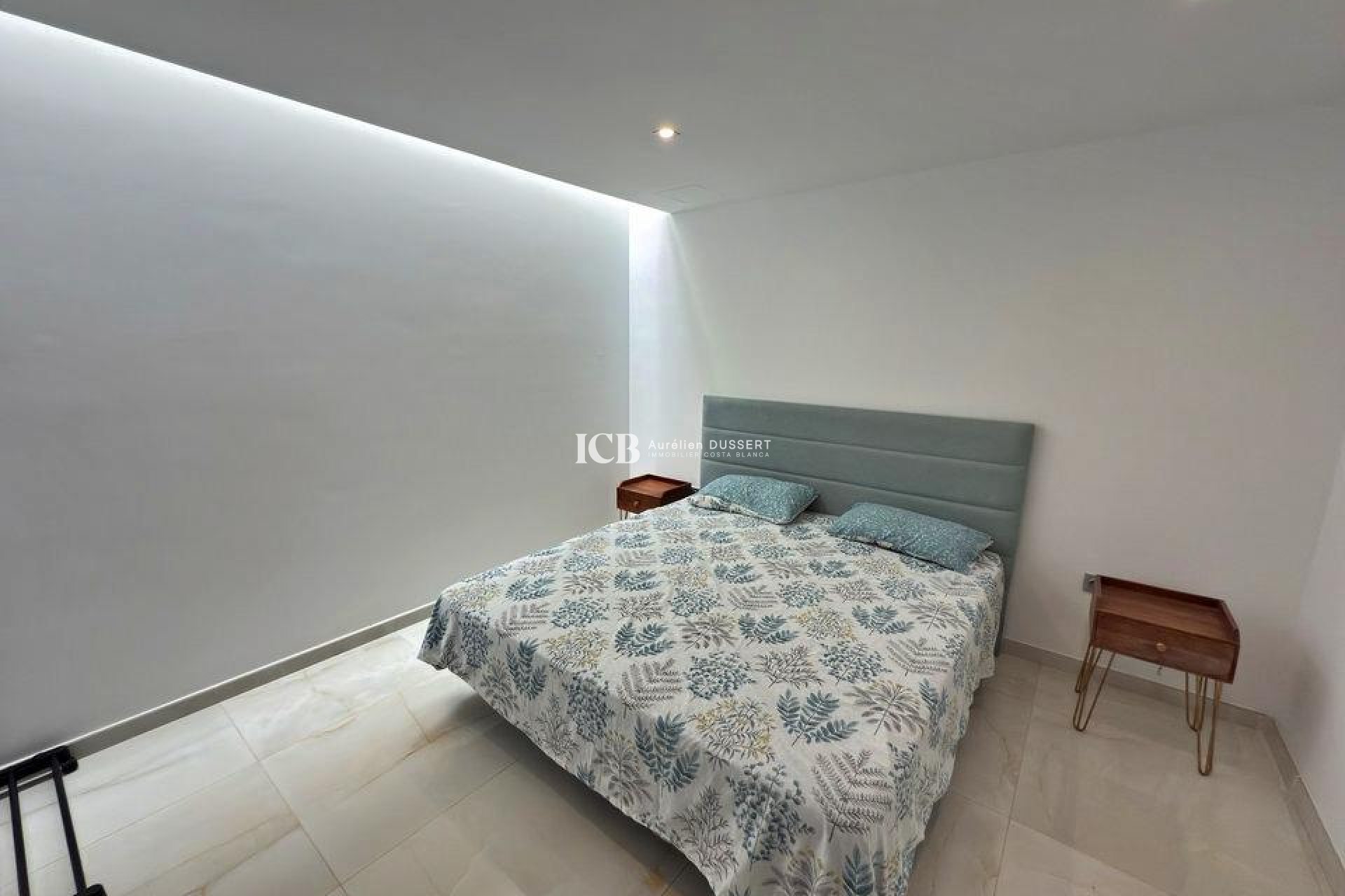 Resale - Villa -
Orihuela Costa